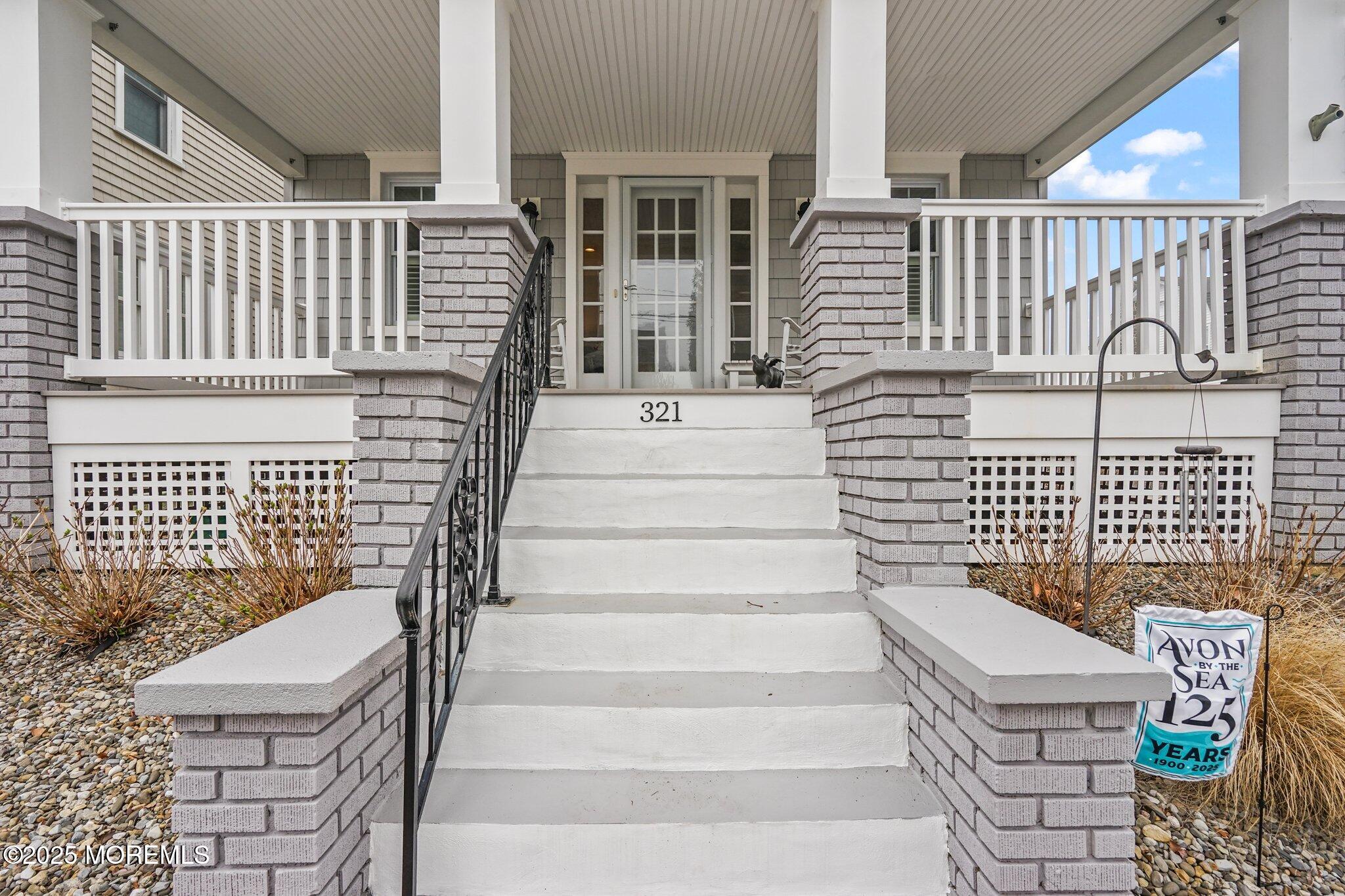 321 Mckinley Place