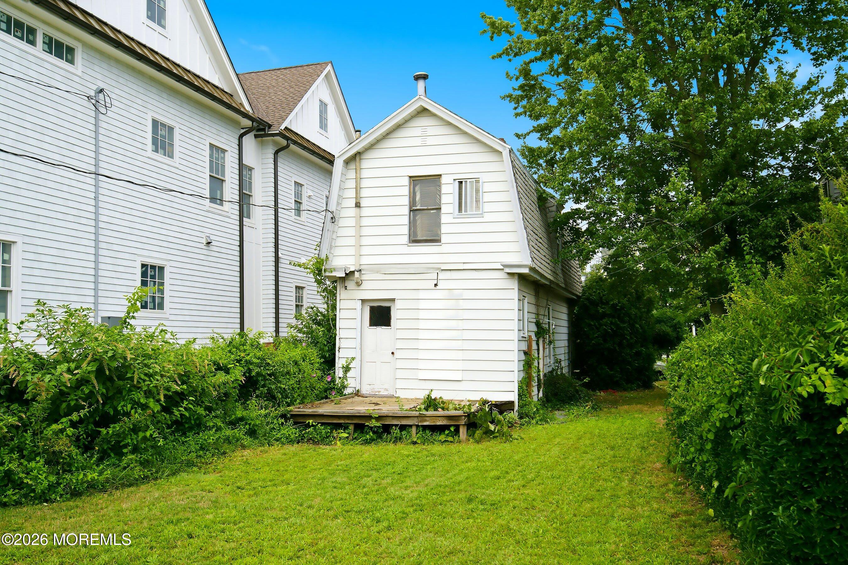 423 Woodland Avenue
