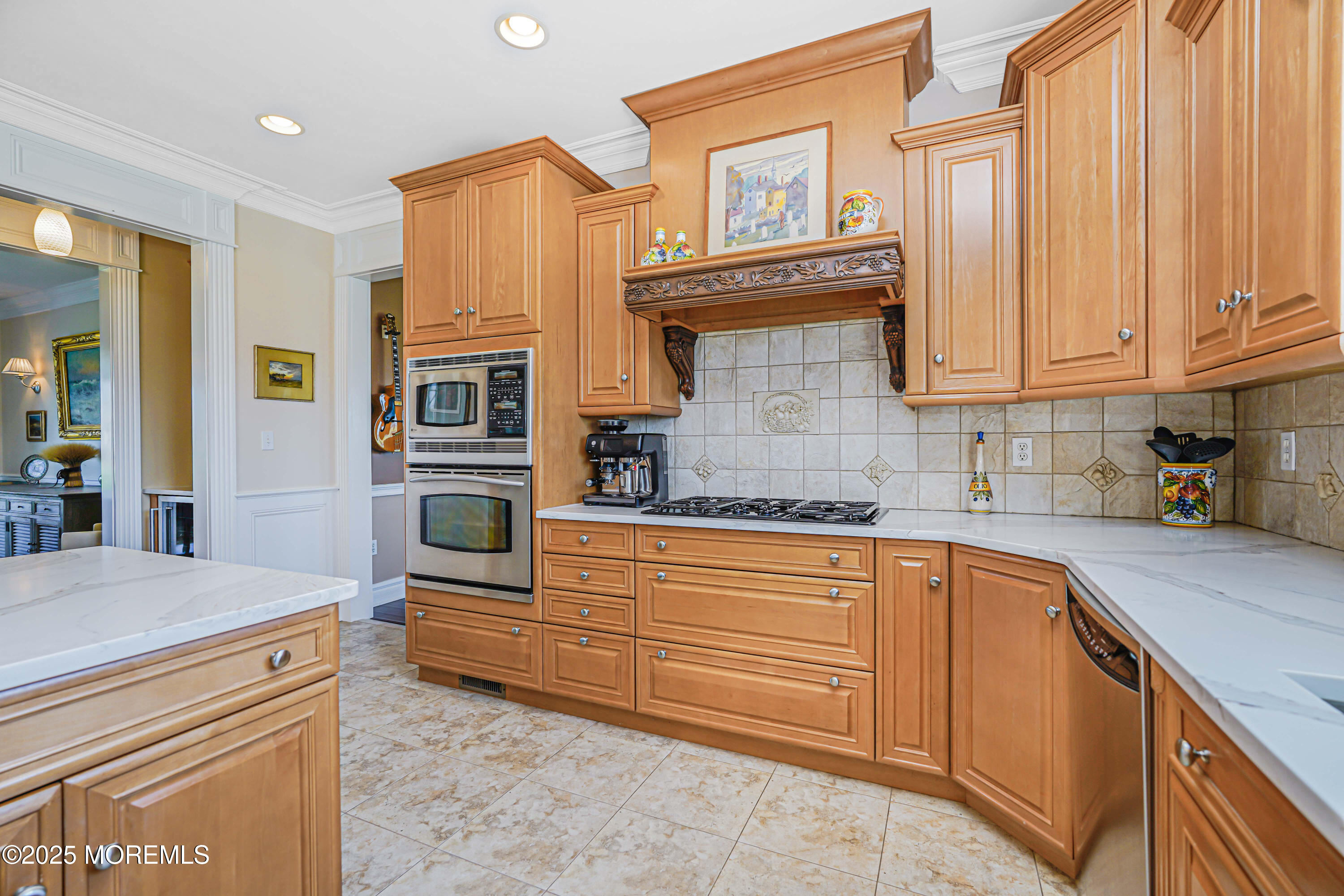 2 Lockwood Run, Colts Neck, New Jersey image 13