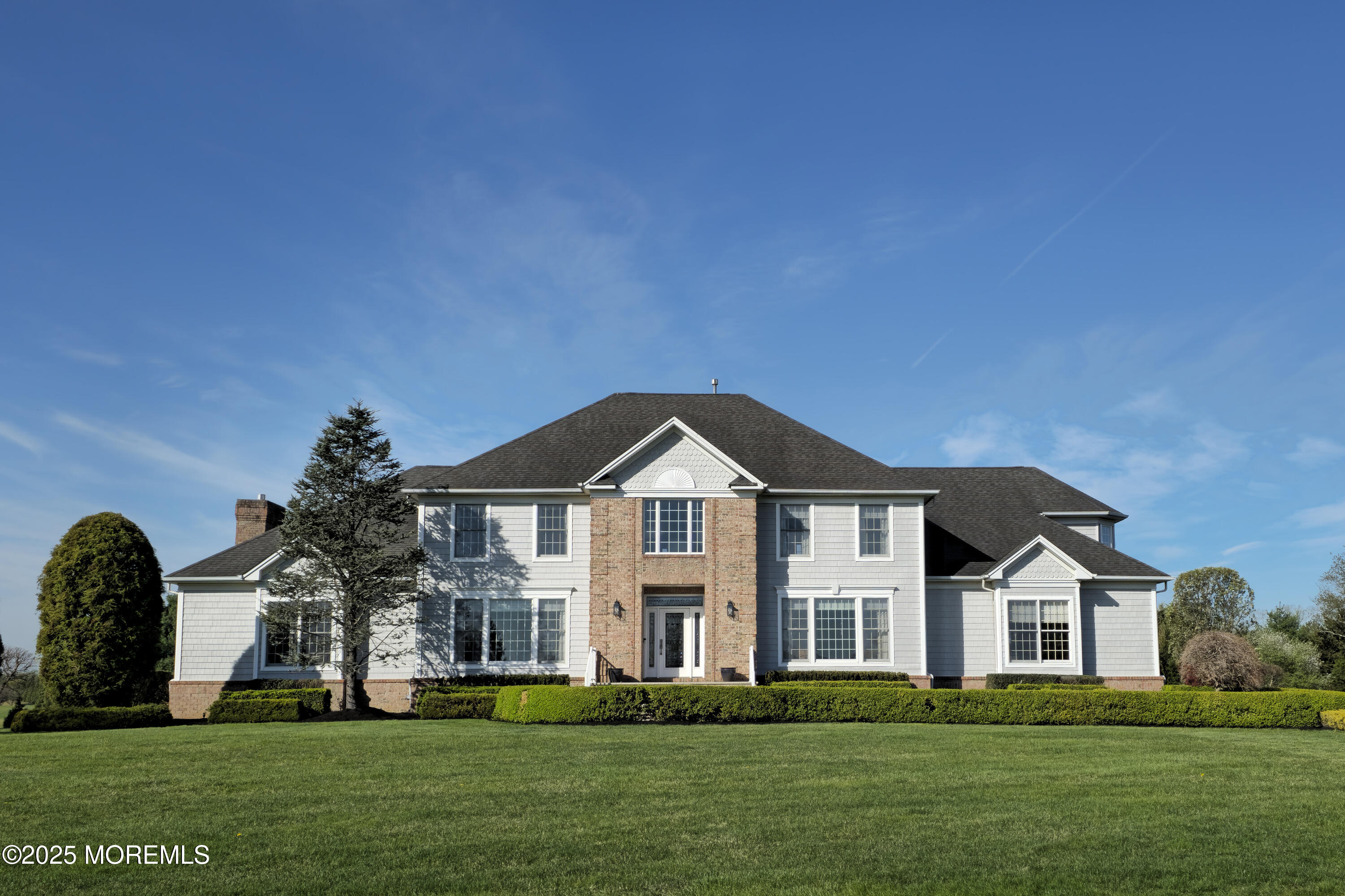 2 Lockwood Run, Colts Neck, New Jersey image 2