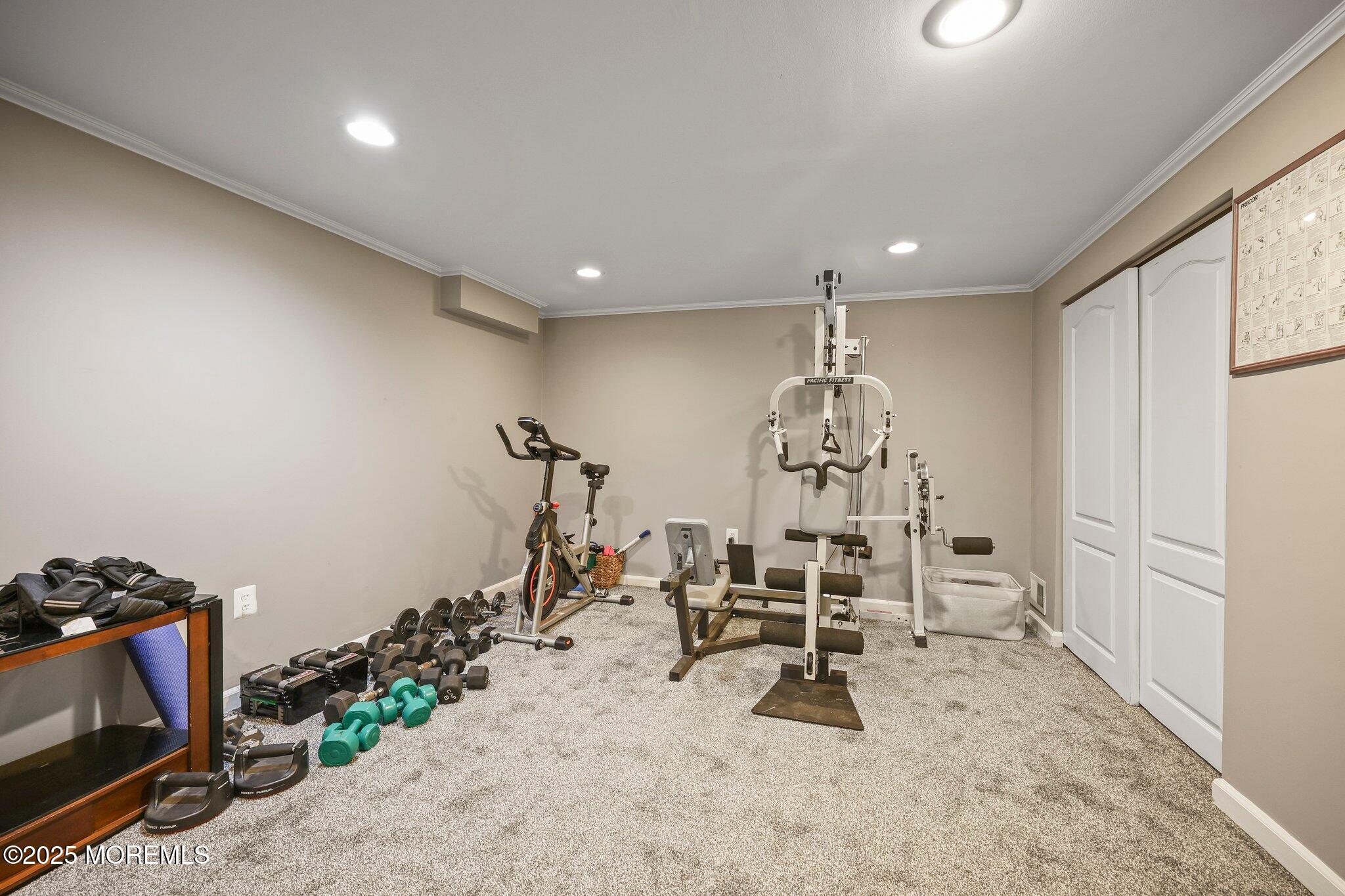 25 Westbrook Drive, Morganville, New Jersey image 33