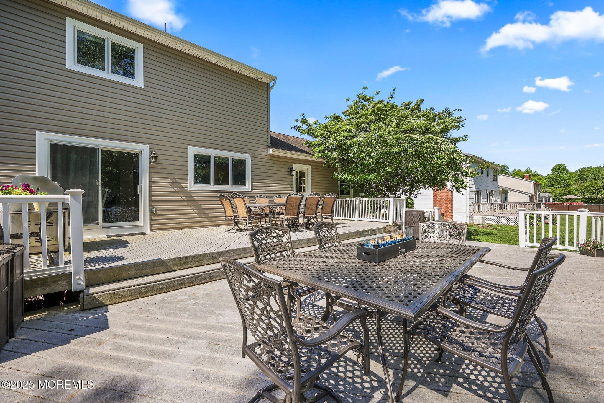 25 Westbrook Drive, Morganville, New Jersey image 37