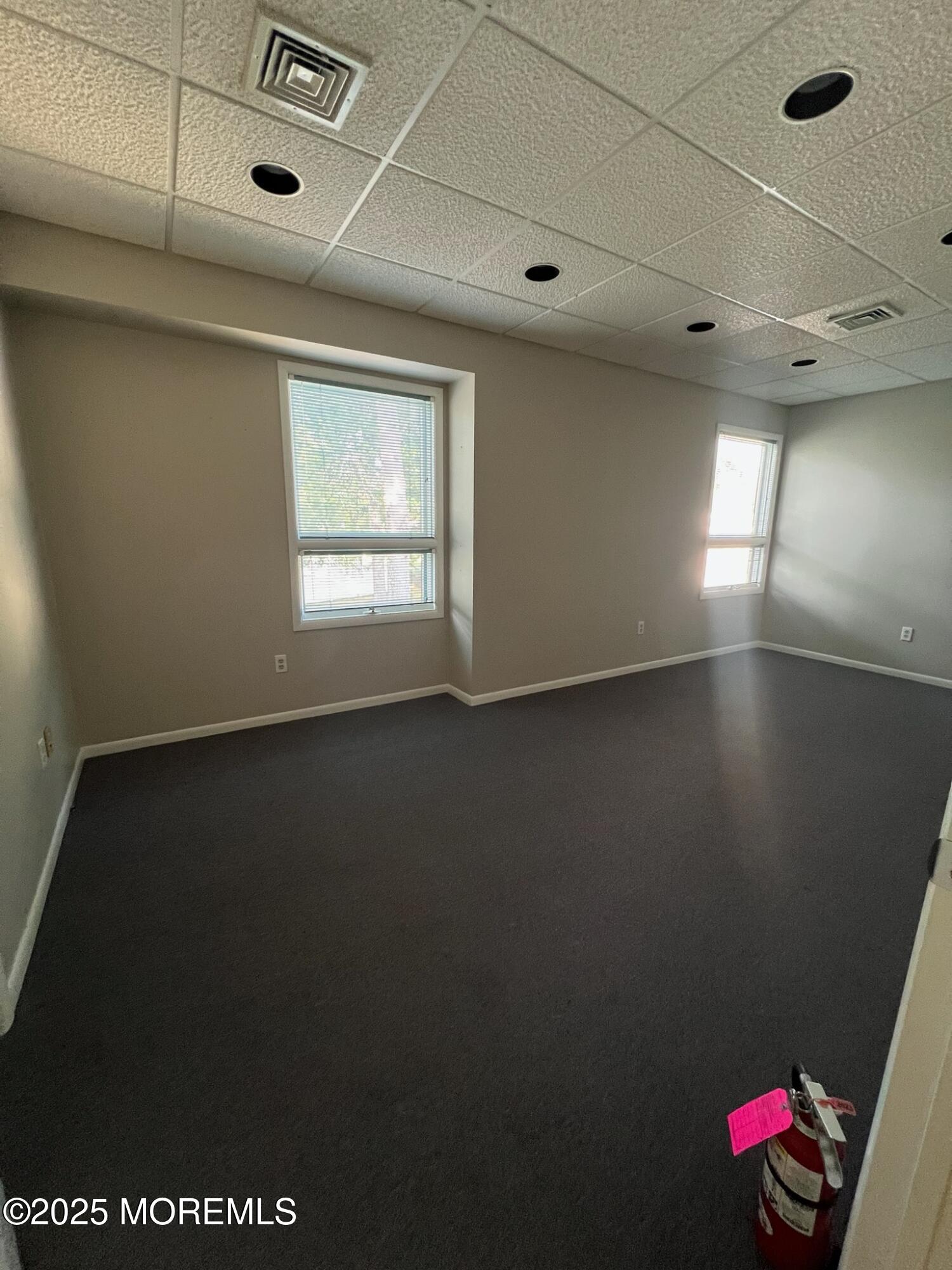 890 commons