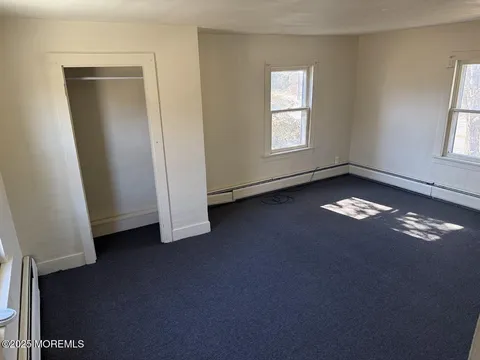 MLS: 22504440