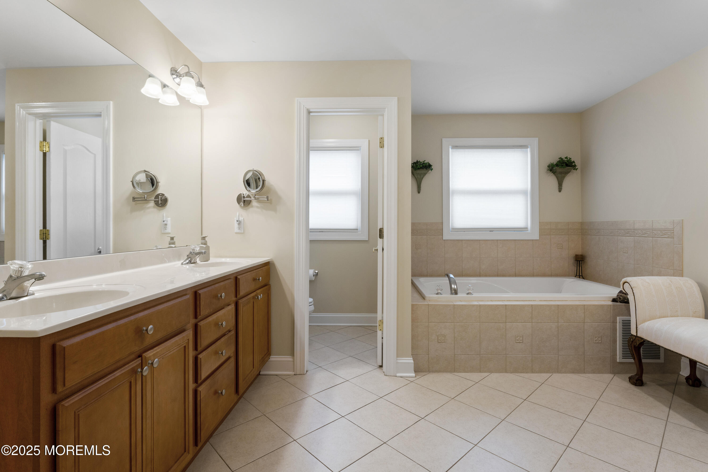 8 Adam Court, Monroe Township, New Jersey image 26