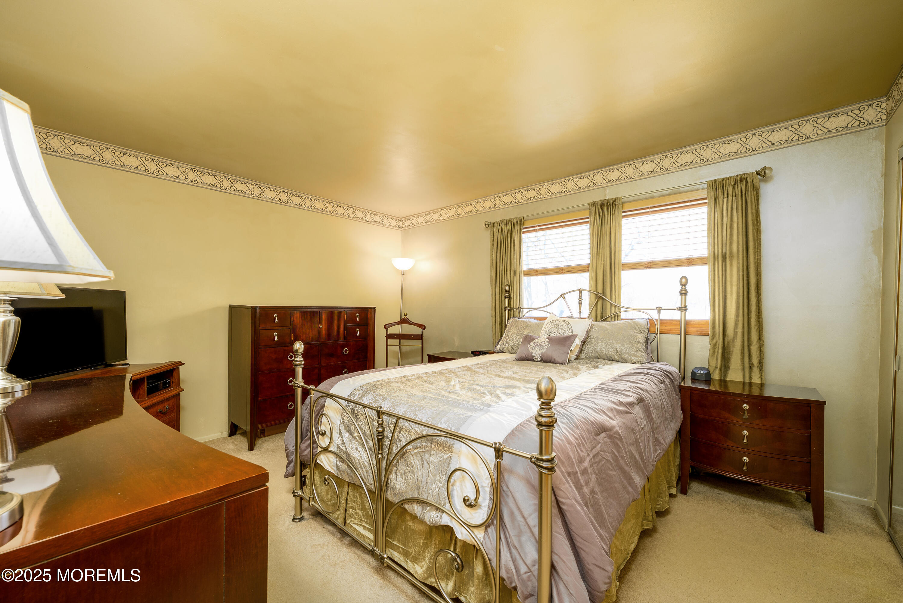 97 Old Queens Boulevard, Manalapan, New Jersey image 9