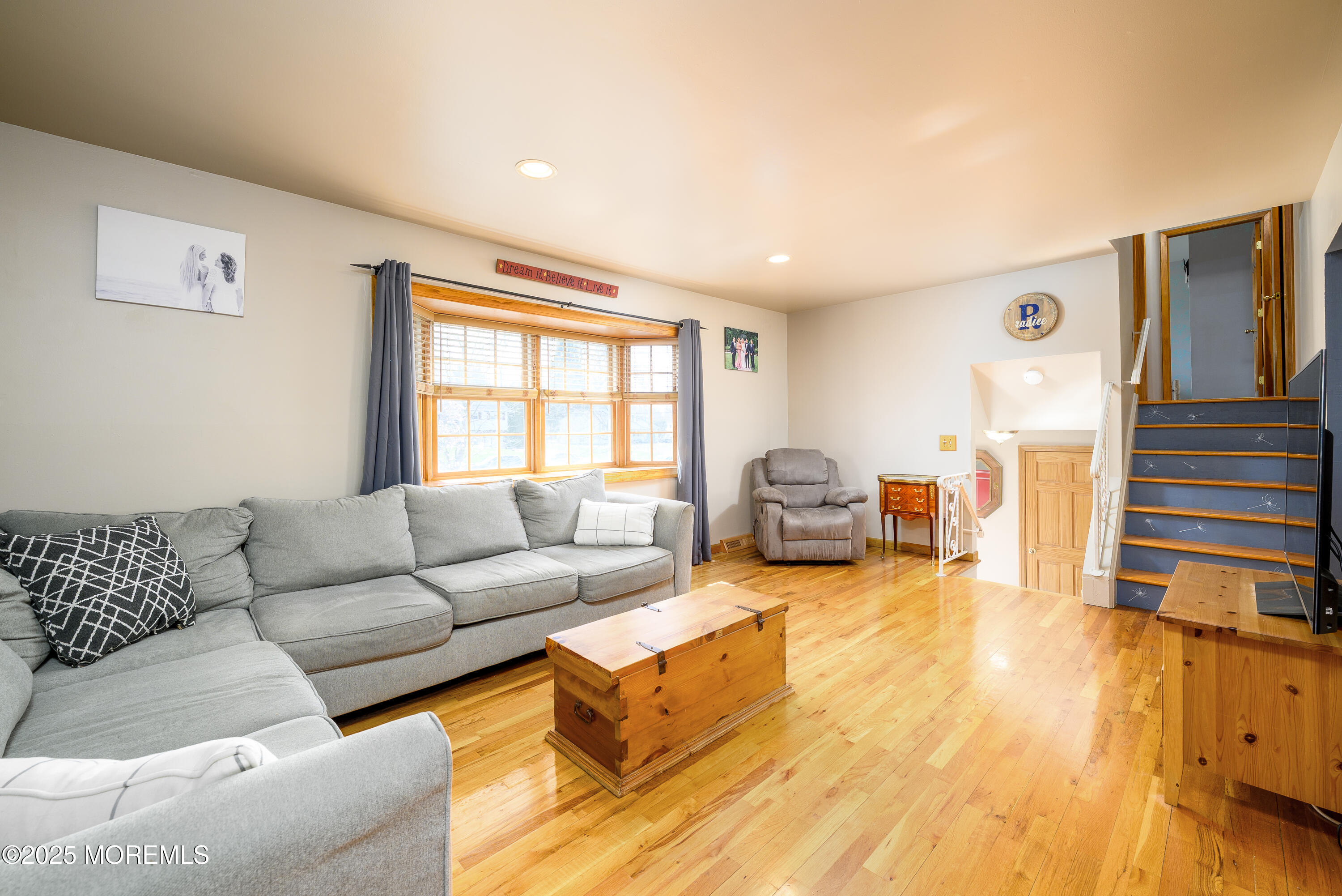 97 Old Queens Boulevard, Manalapan, New Jersey image 4