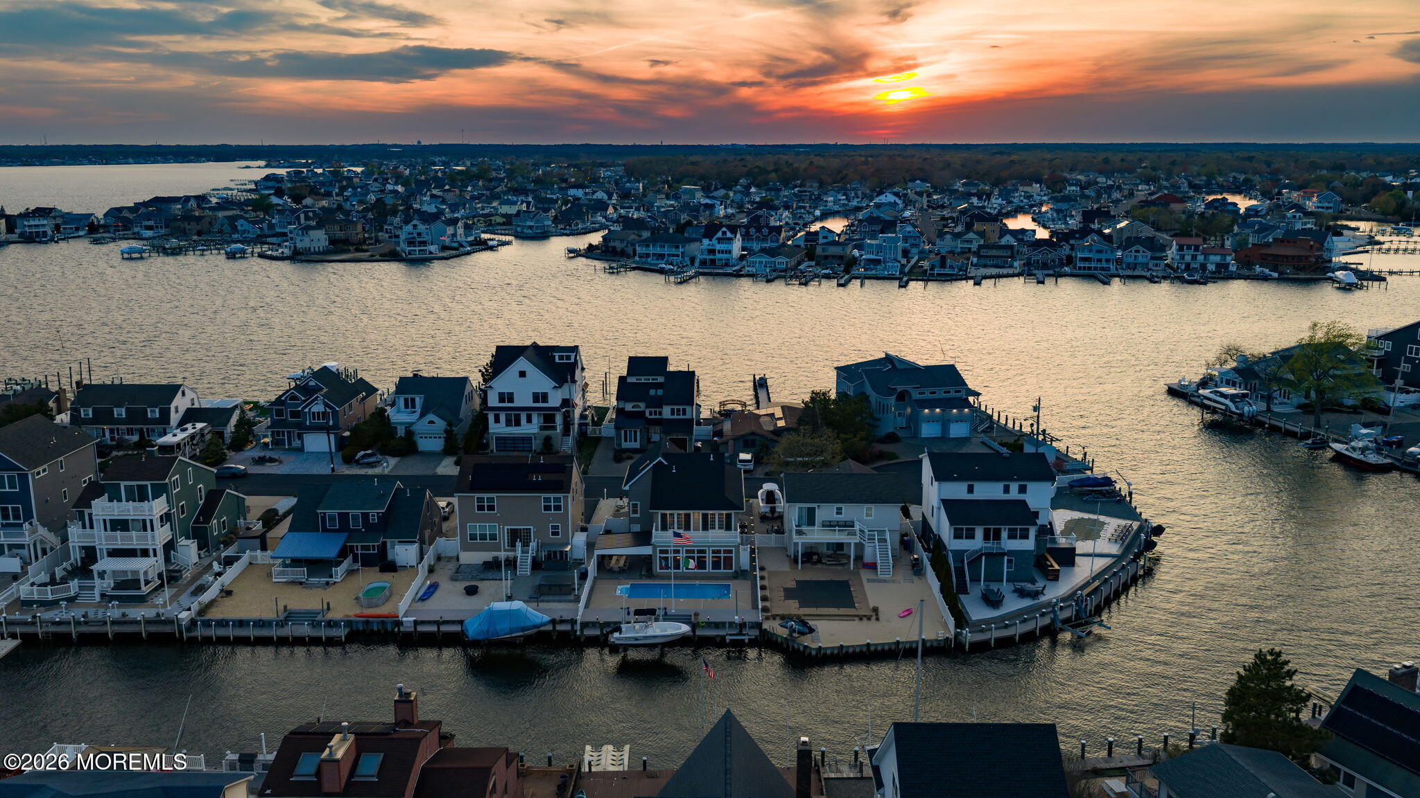 Toms River, New Jersey, 08753, United States, 5 Bedrooms Bedrooms, ,4 BathroomsBathrooms,Residential,Active,2036373