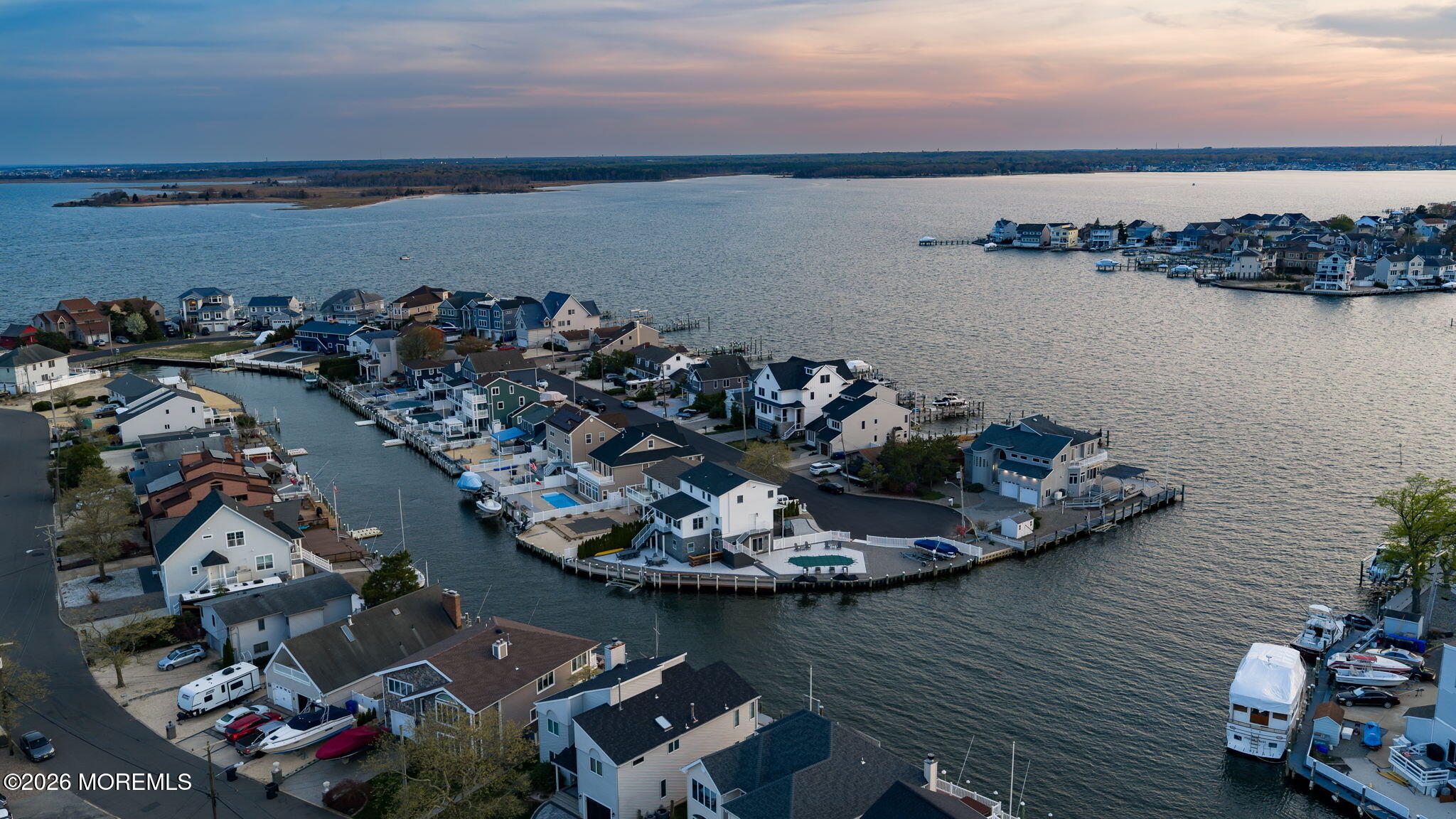 Toms River, New Jersey, 08753, United States, 5 Bedrooms Bedrooms, ,4 BathroomsBathrooms,Residential,Active,2036373