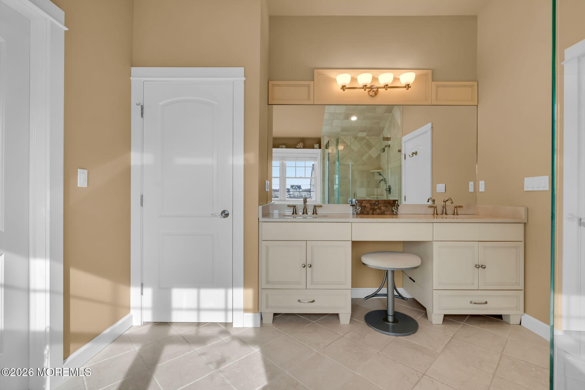 Toms River, New Jersey, 08753, United States, 5 Bedrooms Bedrooms, ,4 BathroomsBathrooms,Residential,Active,2036373