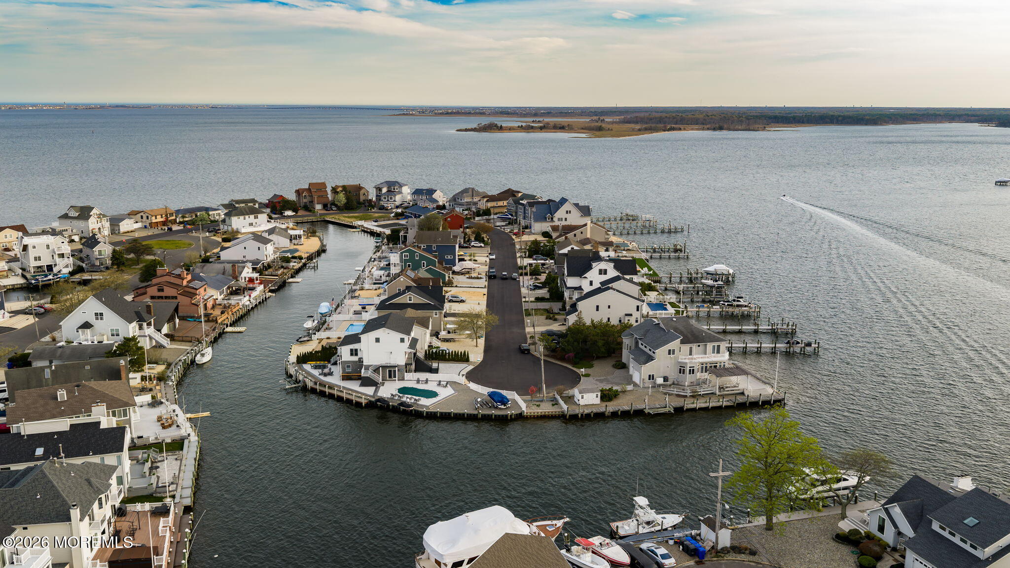 Toms River, New Jersey, 08753, United States, 5 Bedrooms Bedrooms, ,4 BathroomsBathrooms,Residential,Active,2036373
