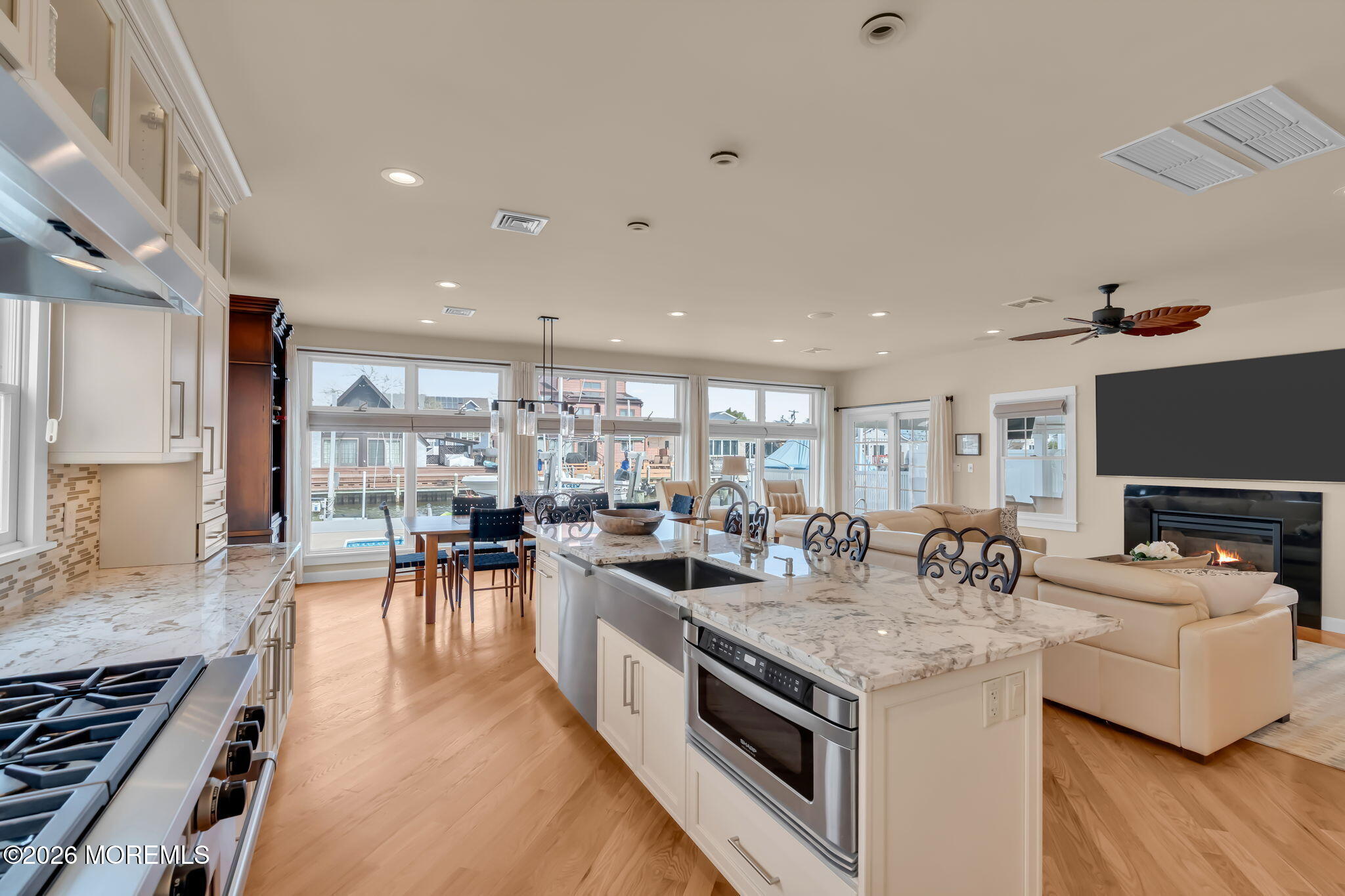 Toms River, New Jersey, 08753, United States, 5 Bedrooms Bedrooms, ,4 BathroomsBathrooms,Residential,Active,2036373