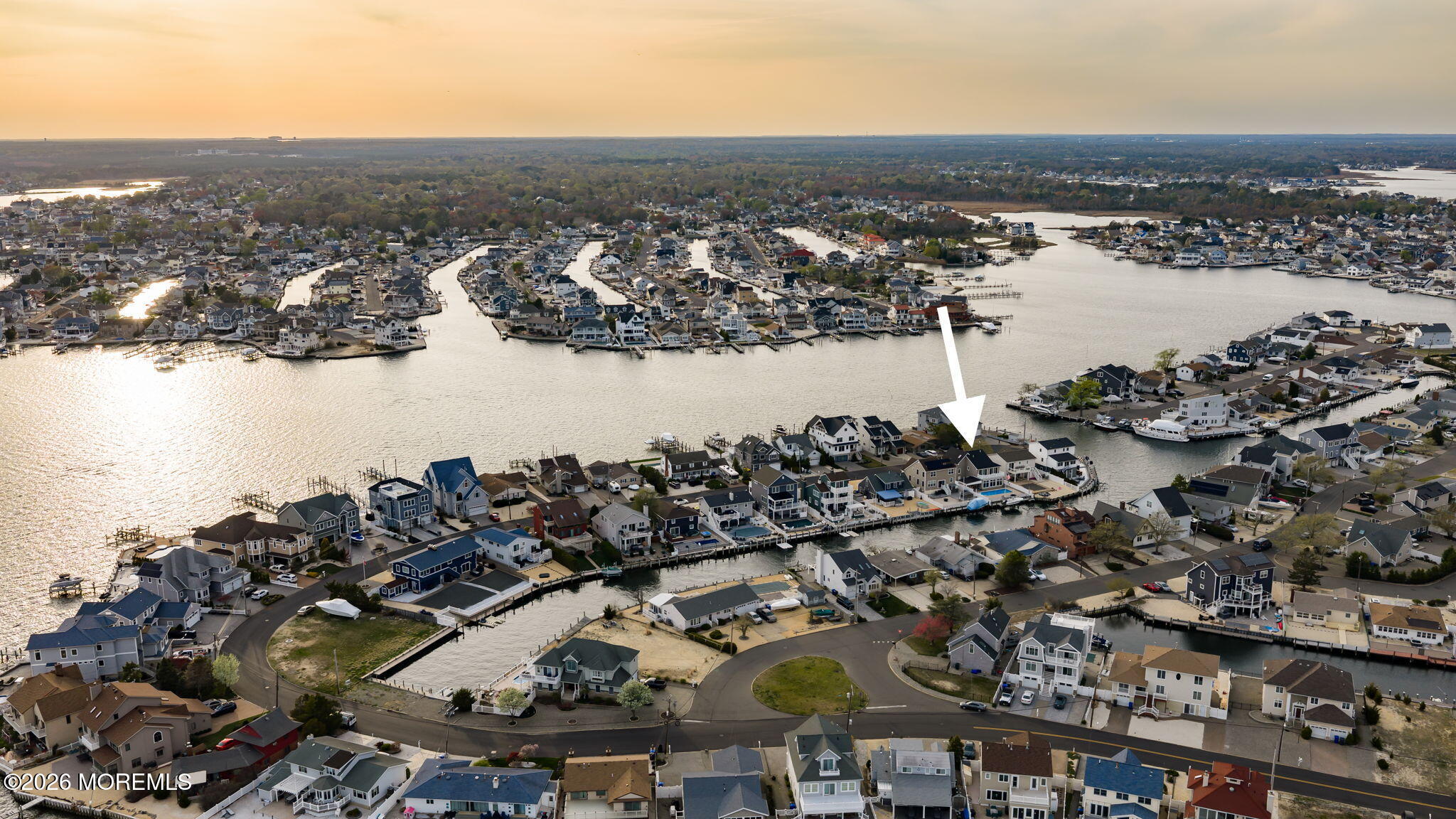 Toms River, New Jersey, 08753, United States, 5 Bedrooms Bedrooms, ,4 BathroomsBathrooms,Residential,Active,2036373