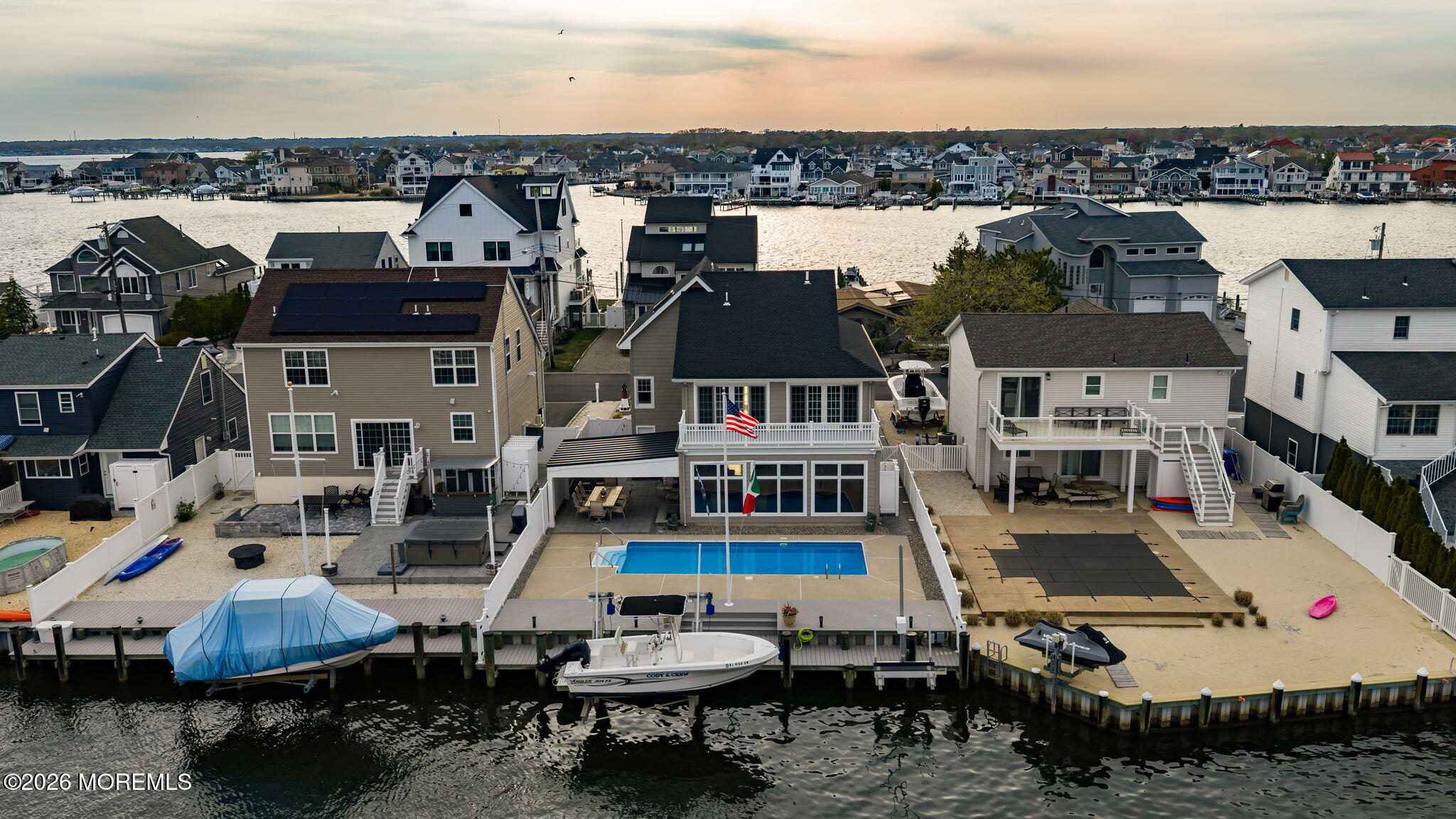 Toms River, New Jersey, 08753, United States, 5 Bedrooms Bedrooms, ,4 BathroomsBathrooms,Residential,Active,2036373