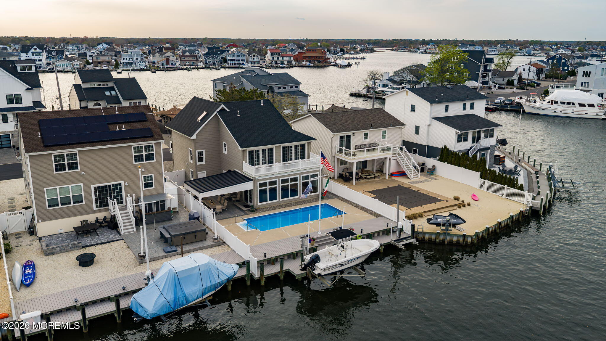 Toms River, New Jersey, 08753, United States, 5 Bedrooms Bedrooms, ,4 BathroomsBathrooms,Residential,Active,2036373