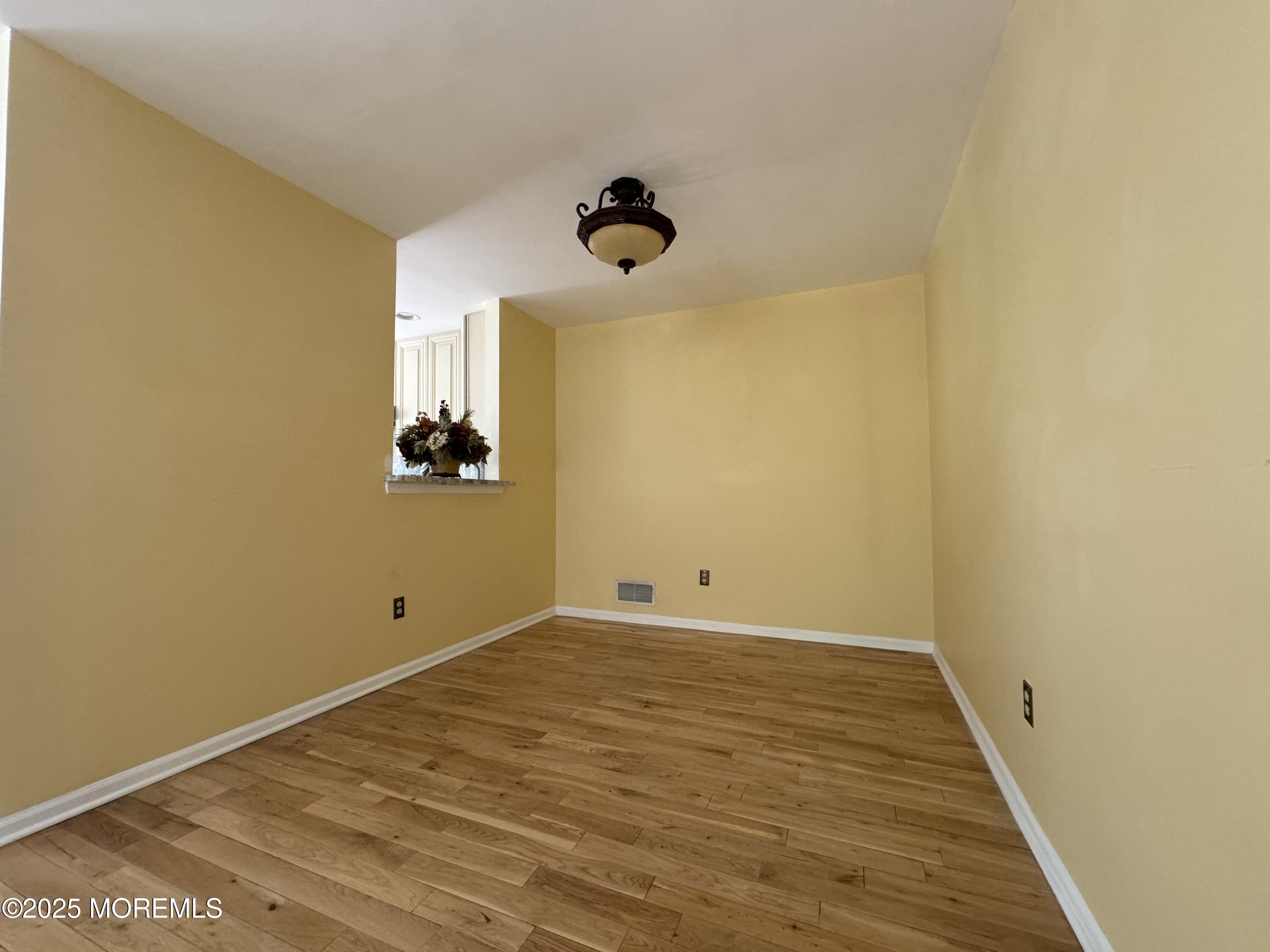 100 Heron Court, Manalapan, New Jersey image 8