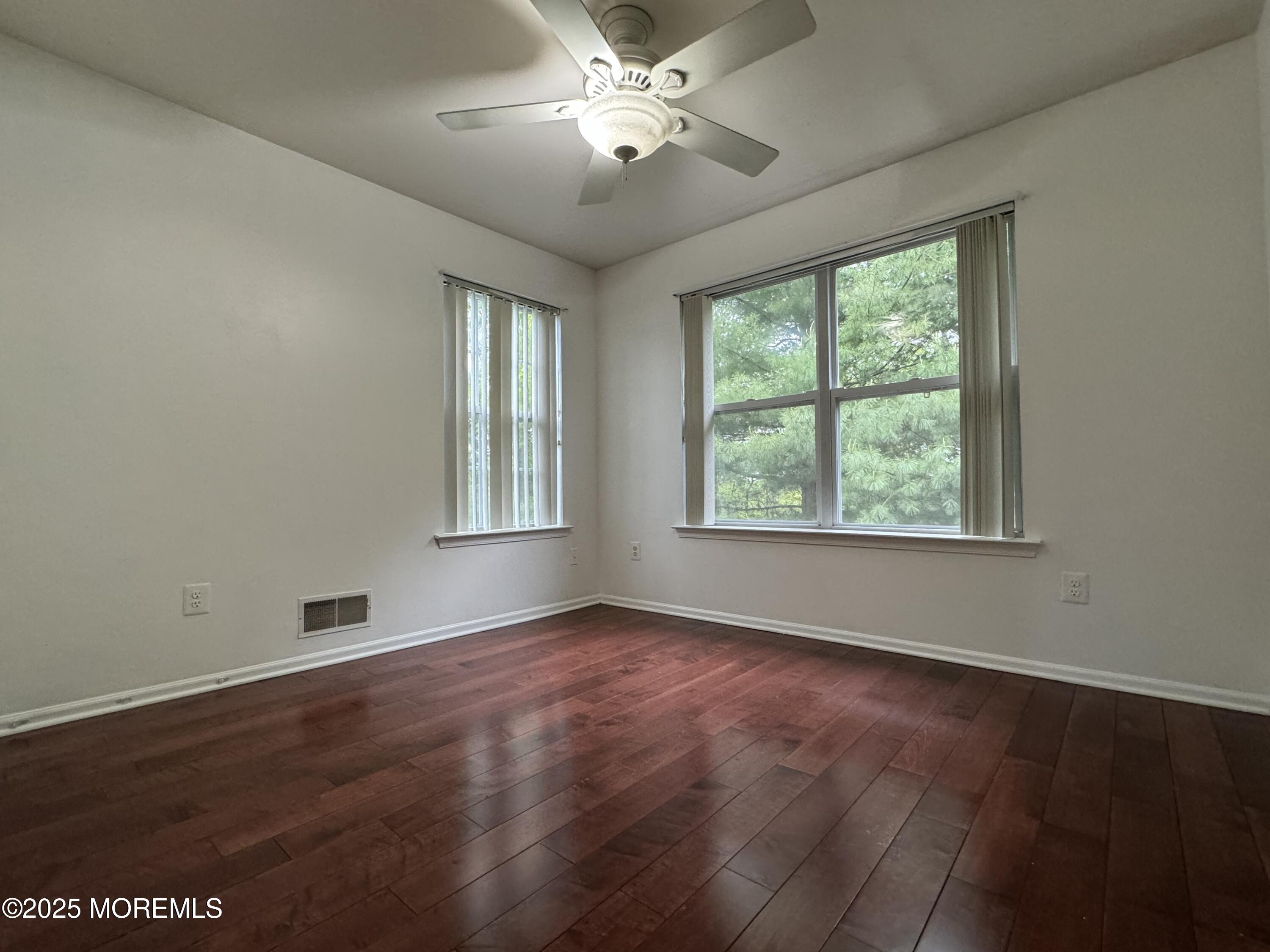 100 Heron Court, Manalapan, New Jersey image 11