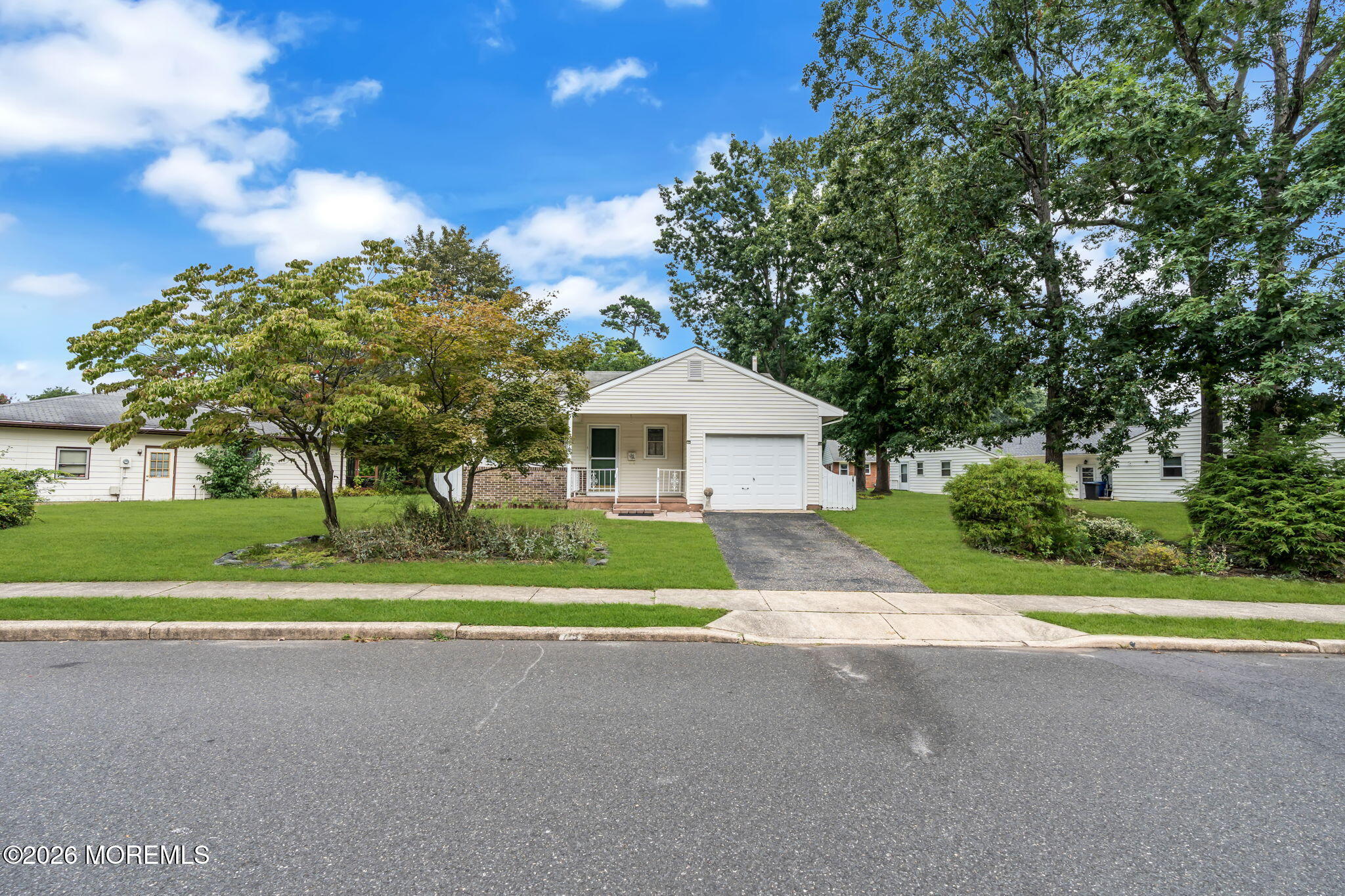 75 Columbine Circle