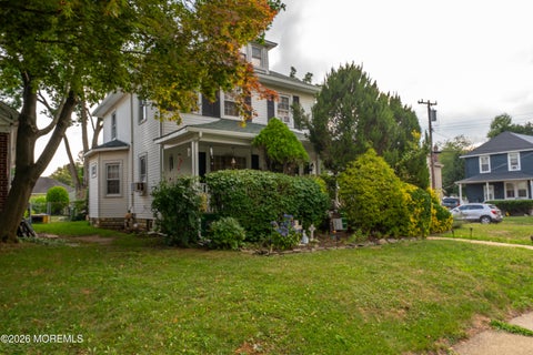 Photo of 22 Club Place, Freehold, NJ 07728 (MLS # 22633131)