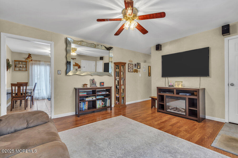 117 Bowsprit Road, Manahawkin, New Jersey image 38