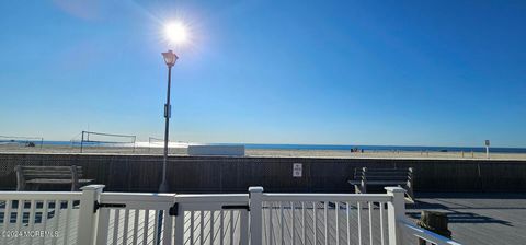 Photo of 143 Boardwalk, Point Pleasant Beach, NJ 08742 (MLS # 22531148)