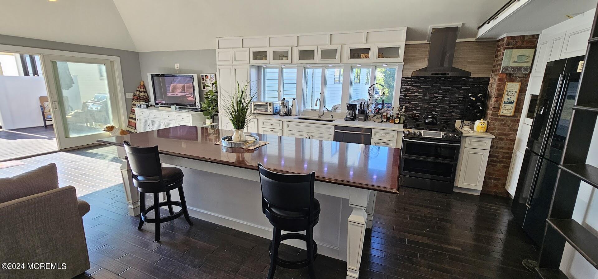 Point Pleasant Beach, New Jersey, 08742, United States, 1 Bedroom Bedrooms, ,1 BathroomBathrooms,Residential,Active,1964265