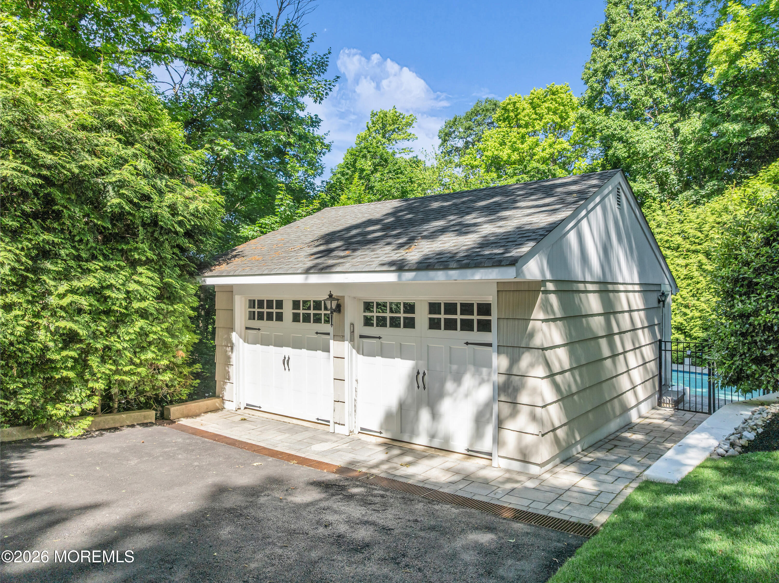 17 Hilltop Terrace N