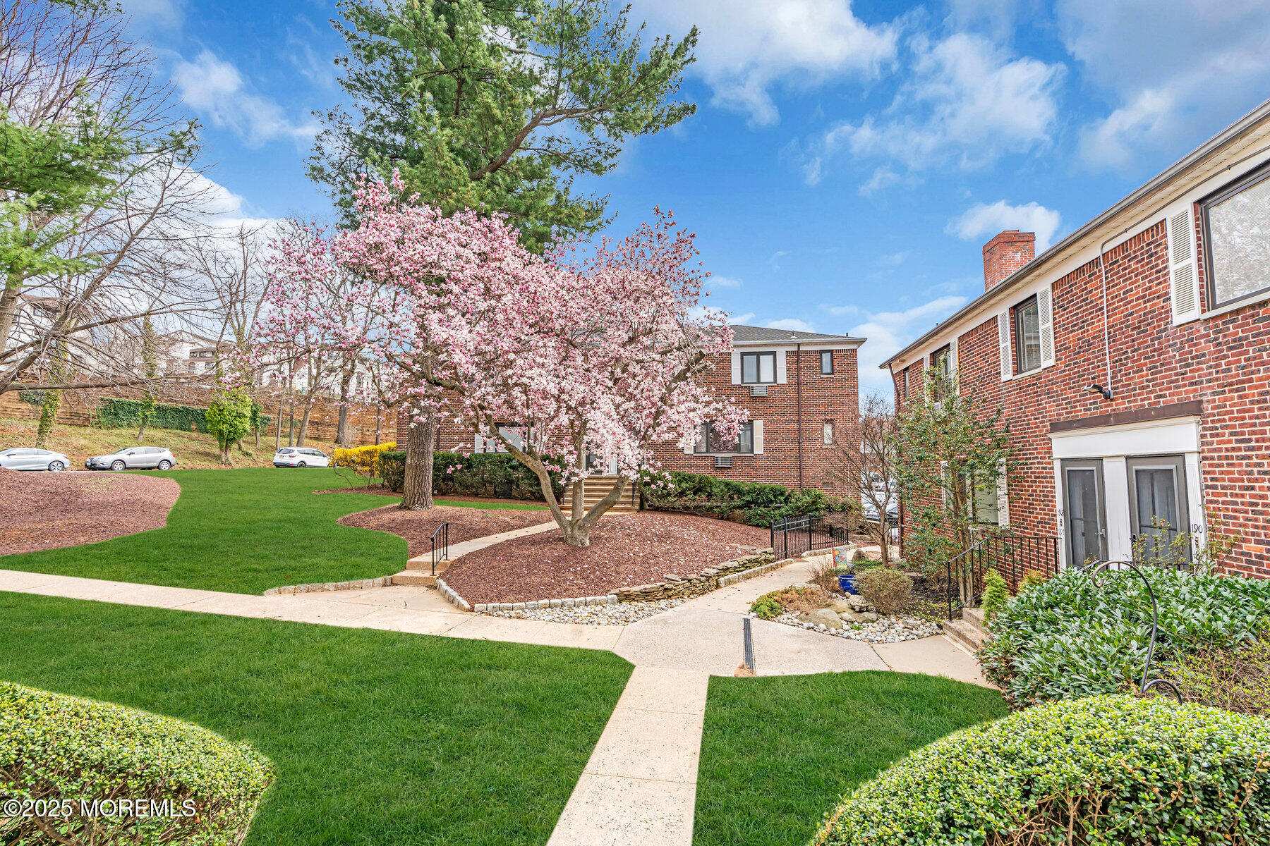 187 Manor, Red Bank, New Jersey image 2