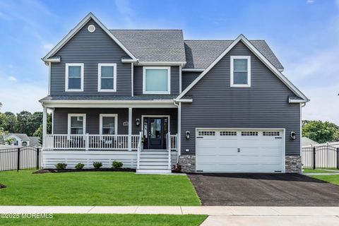 Homes For Sale - 118 Law-win Court<br/> Brick, NJ 08723