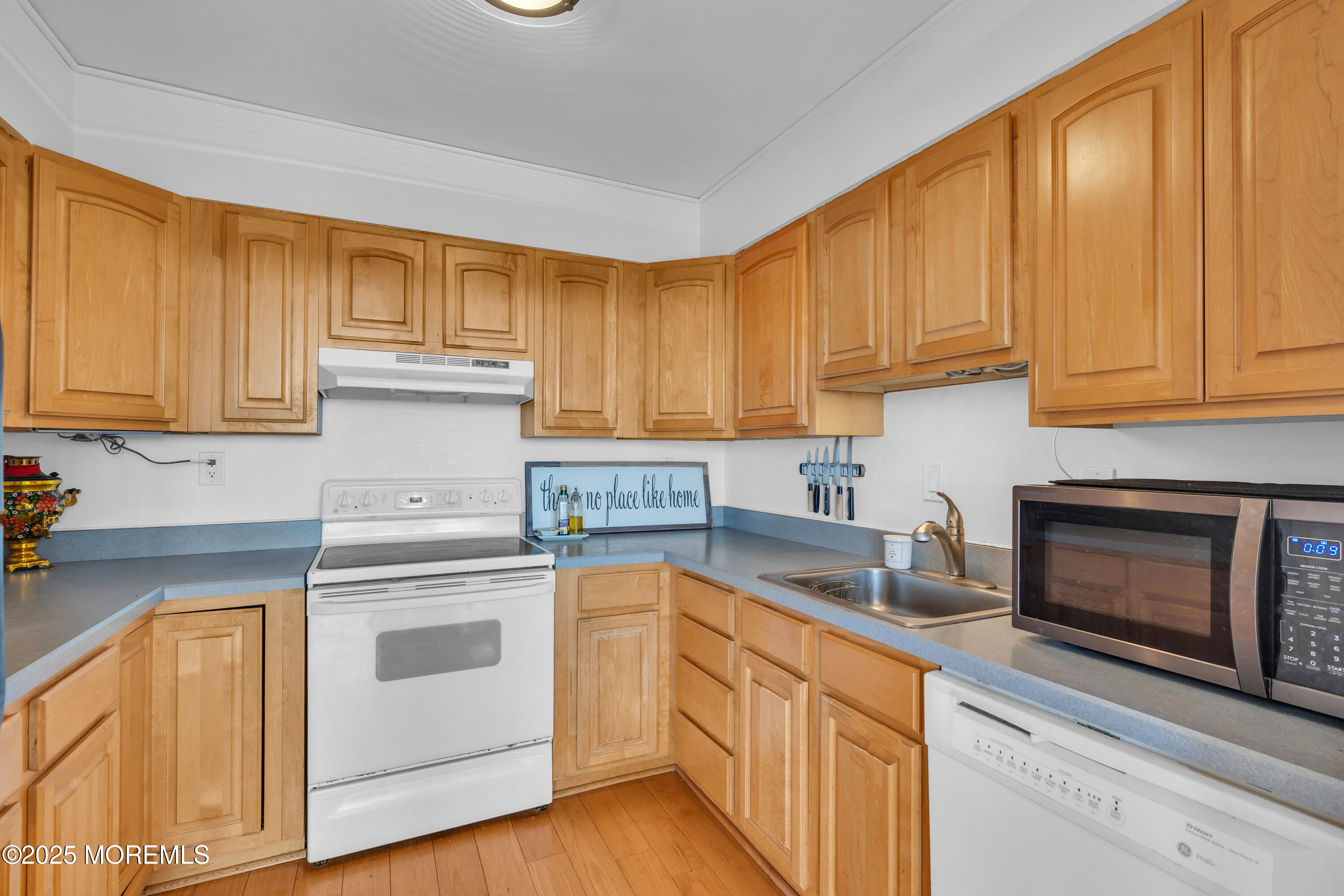 1 Scenic Drive #511, Highlands, New Jersey image 13
