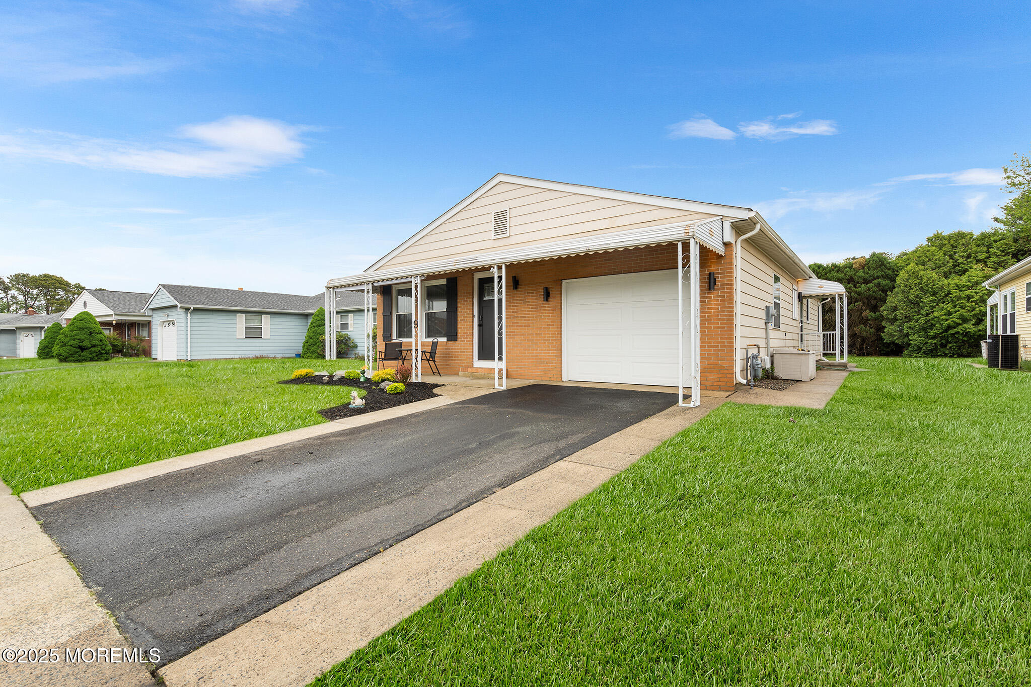 9 Zapata Court, Toms River, New Jersey image 4