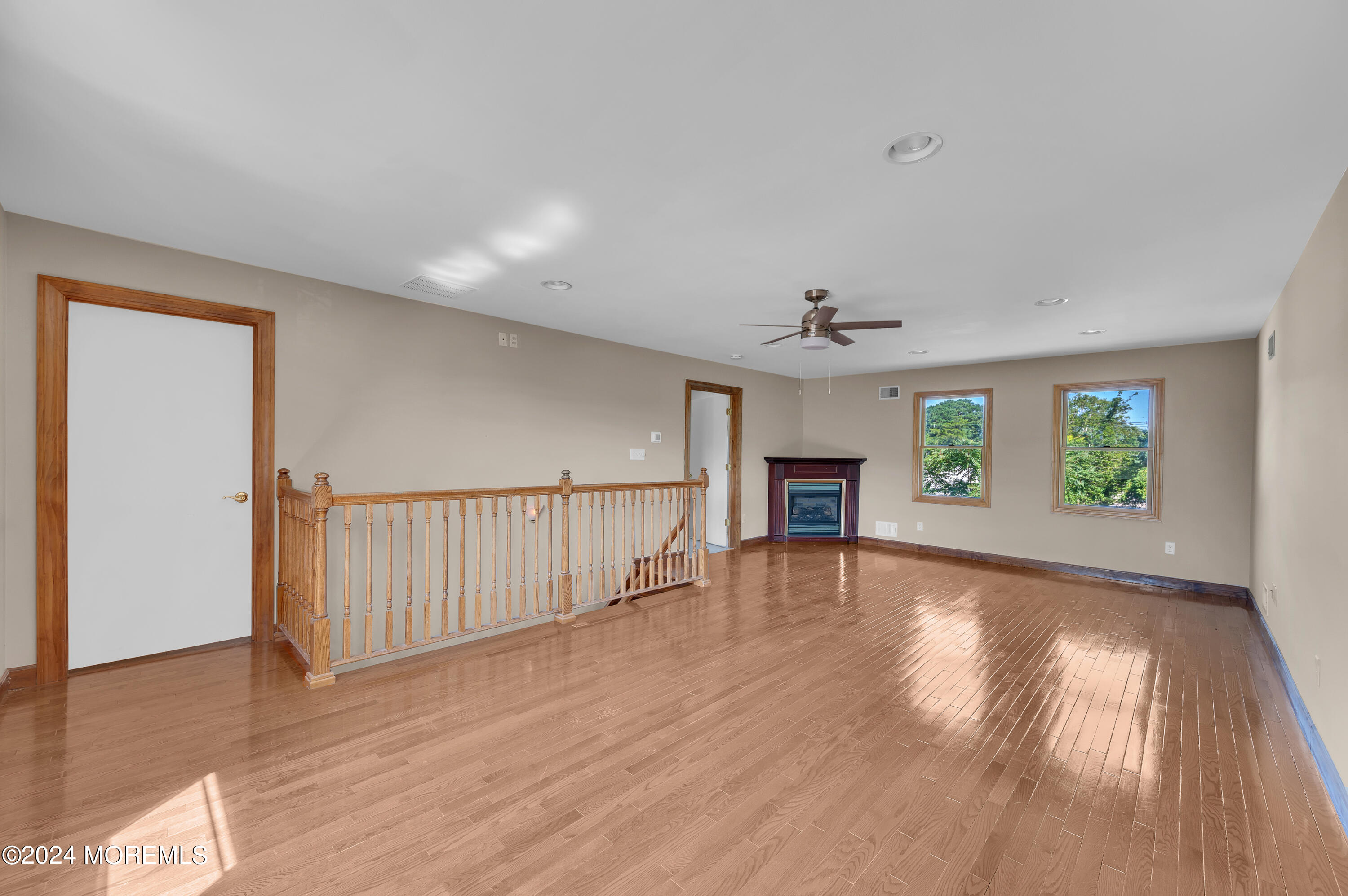 32 Dogwood Lane, Toms River, New Jersey image 13