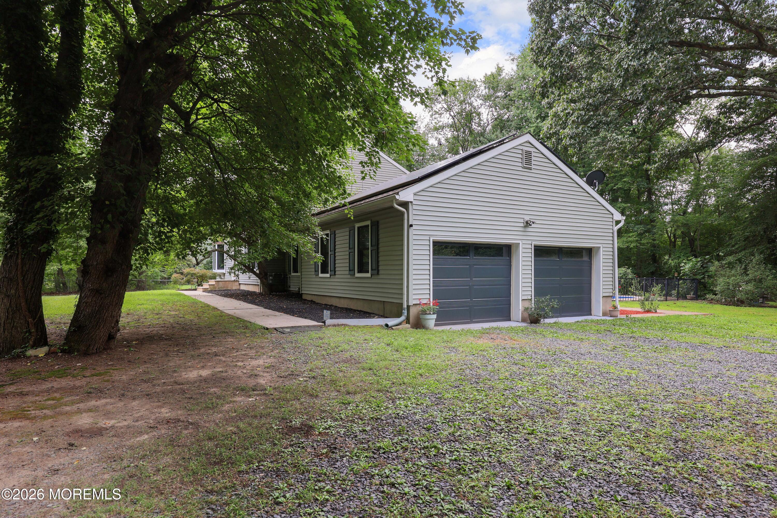 139 Sleepy Hollow Road