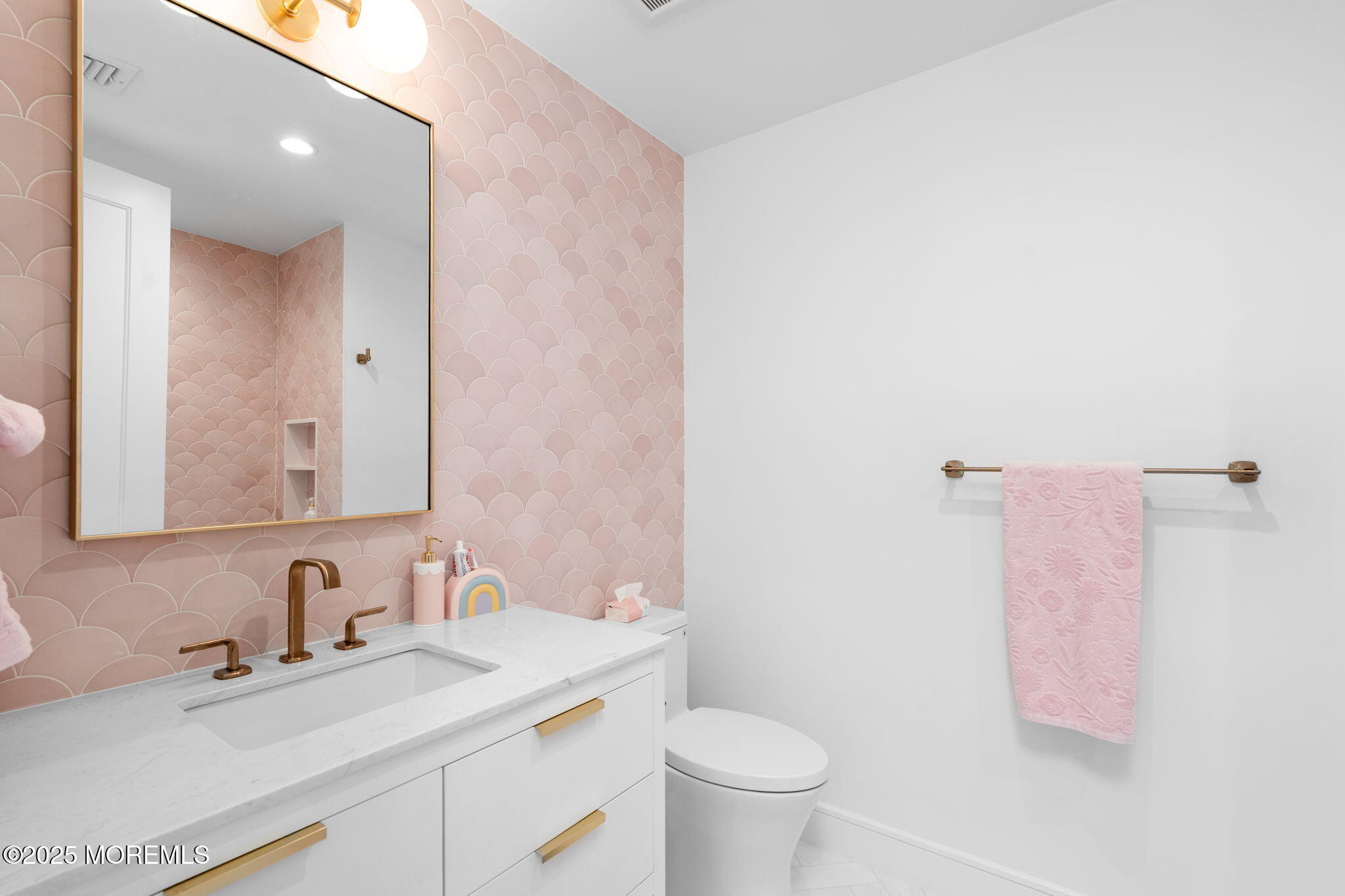 306 Hutchinson Road, Englewood, New Jersey image 31