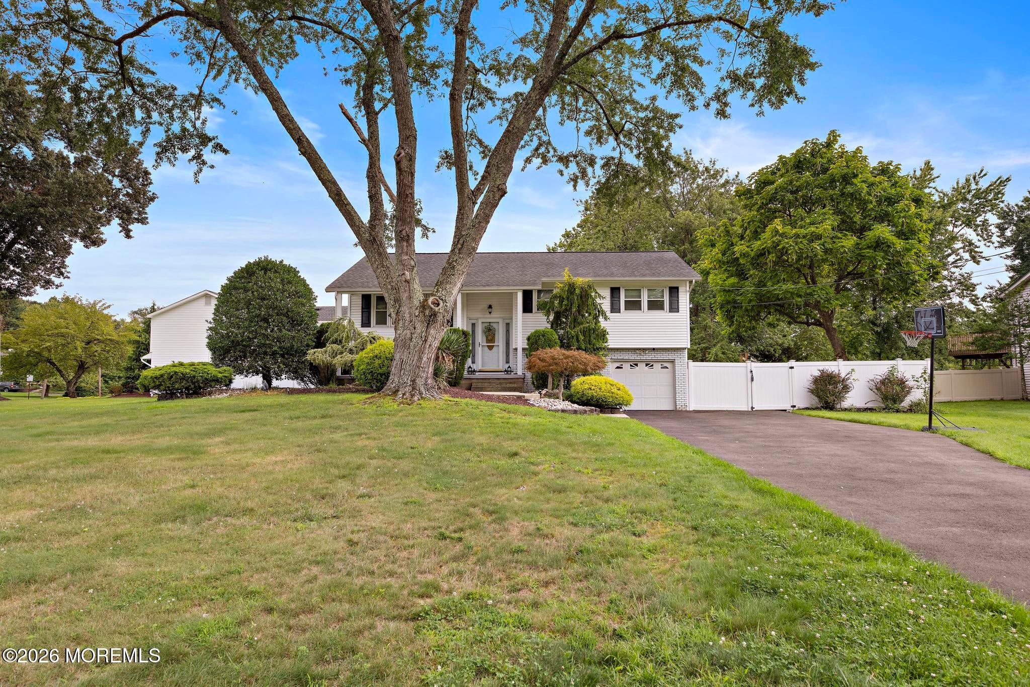 35 Chesapeake Road