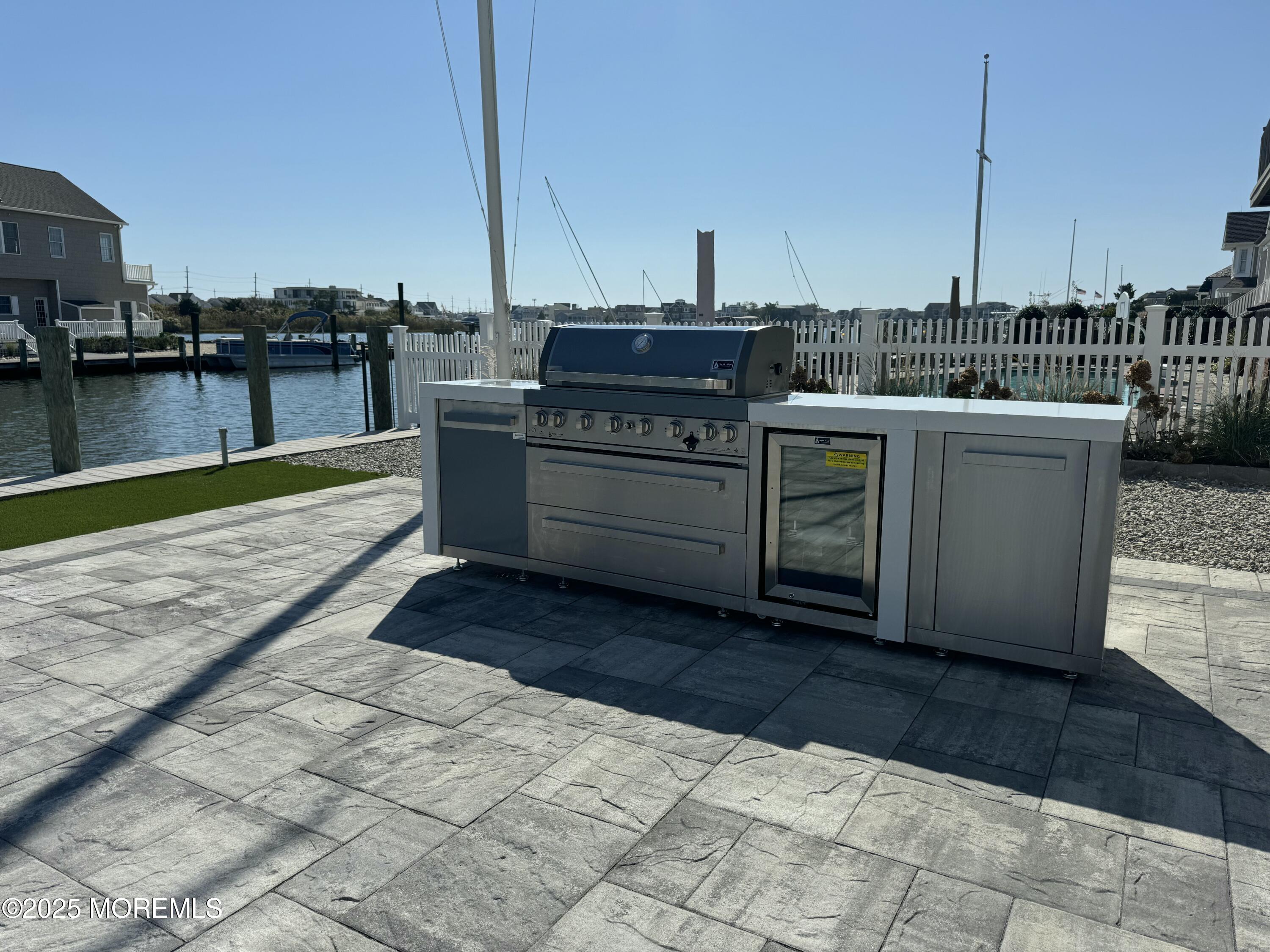 Mantoloking, New Jersey, 08738, United States, 6 Bedrooms Bedrooms, ,6 BathroomsBathrooms,Residential,Active,2006879