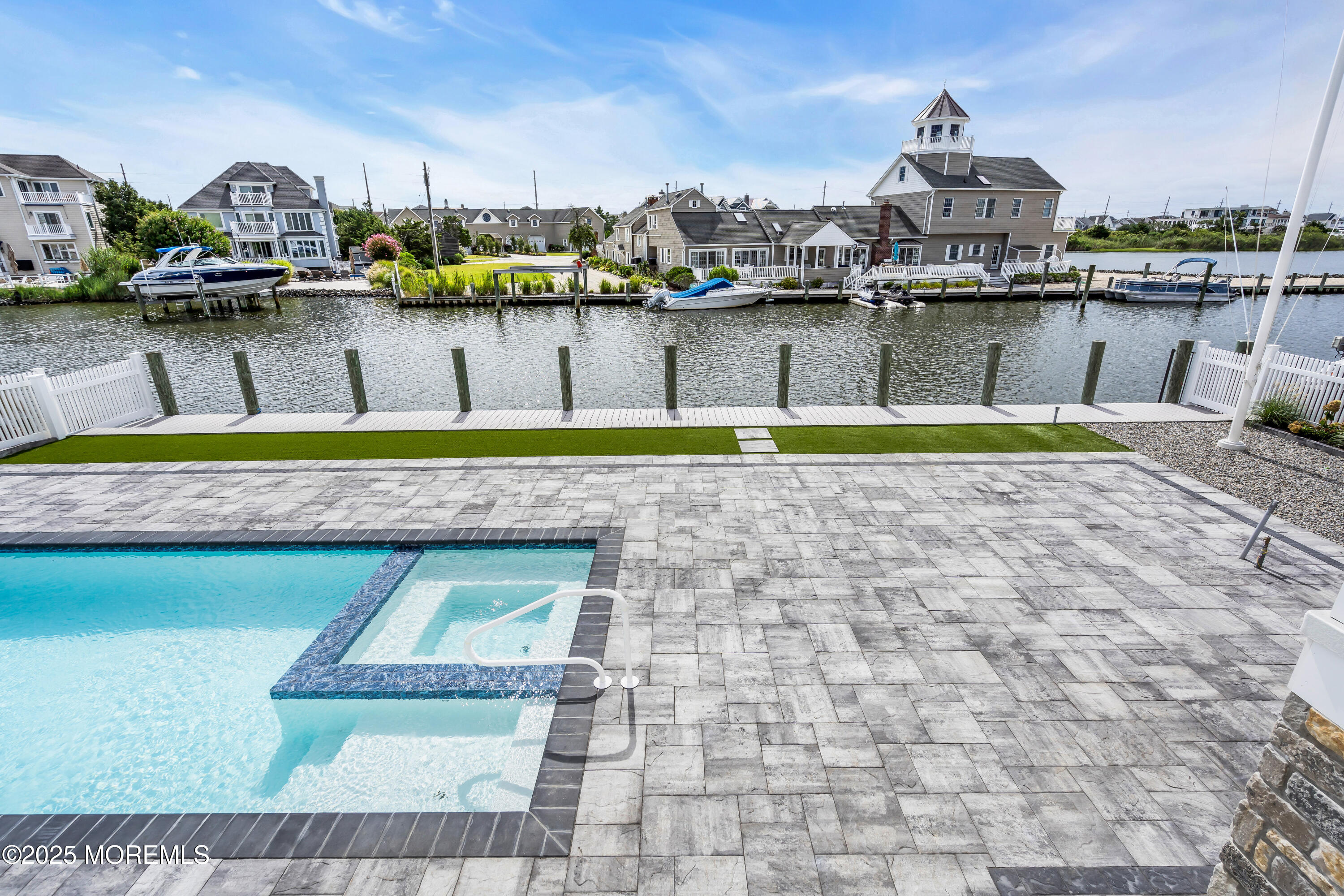 Mantoloking, New Jersey, 08738, United States, 6 Bedrooms Bedrooms, ,6 BathroomsBathrooms,Residential,Active,2006879