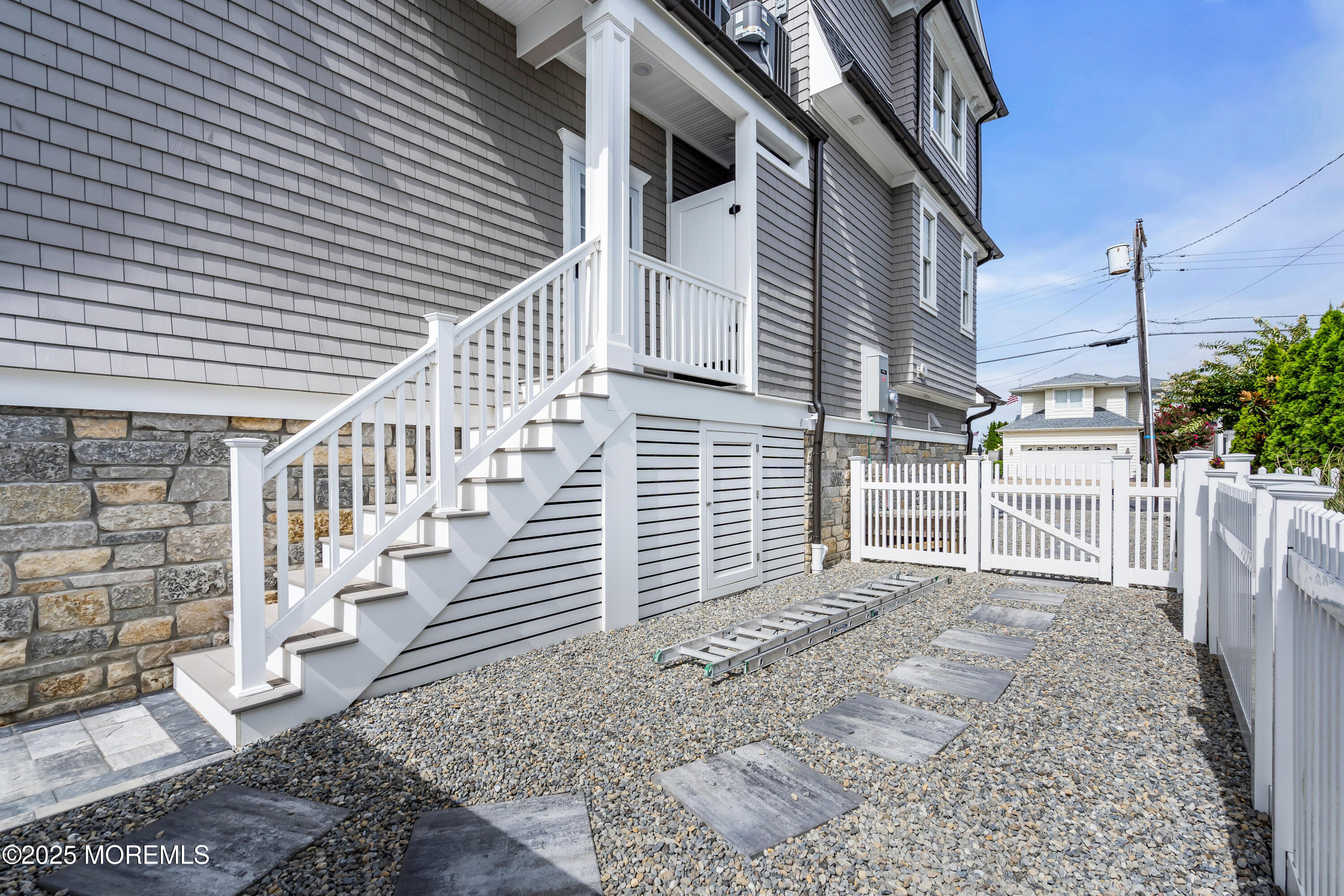 Mantoloking, New Jersey, 08738, United States, 6 Bedrooms Bedrooms, ,6 BathroomsBathrooms,Residential,Active,2006879