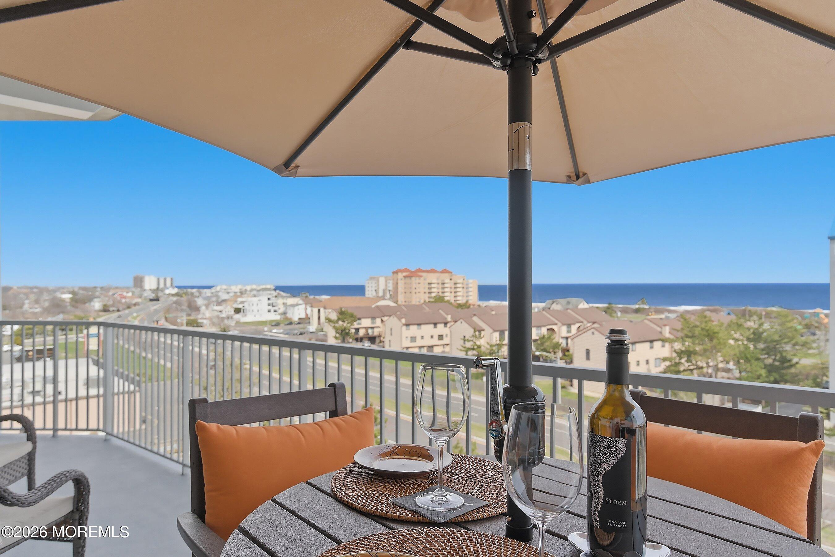 432 Ocean Boulevard N 413