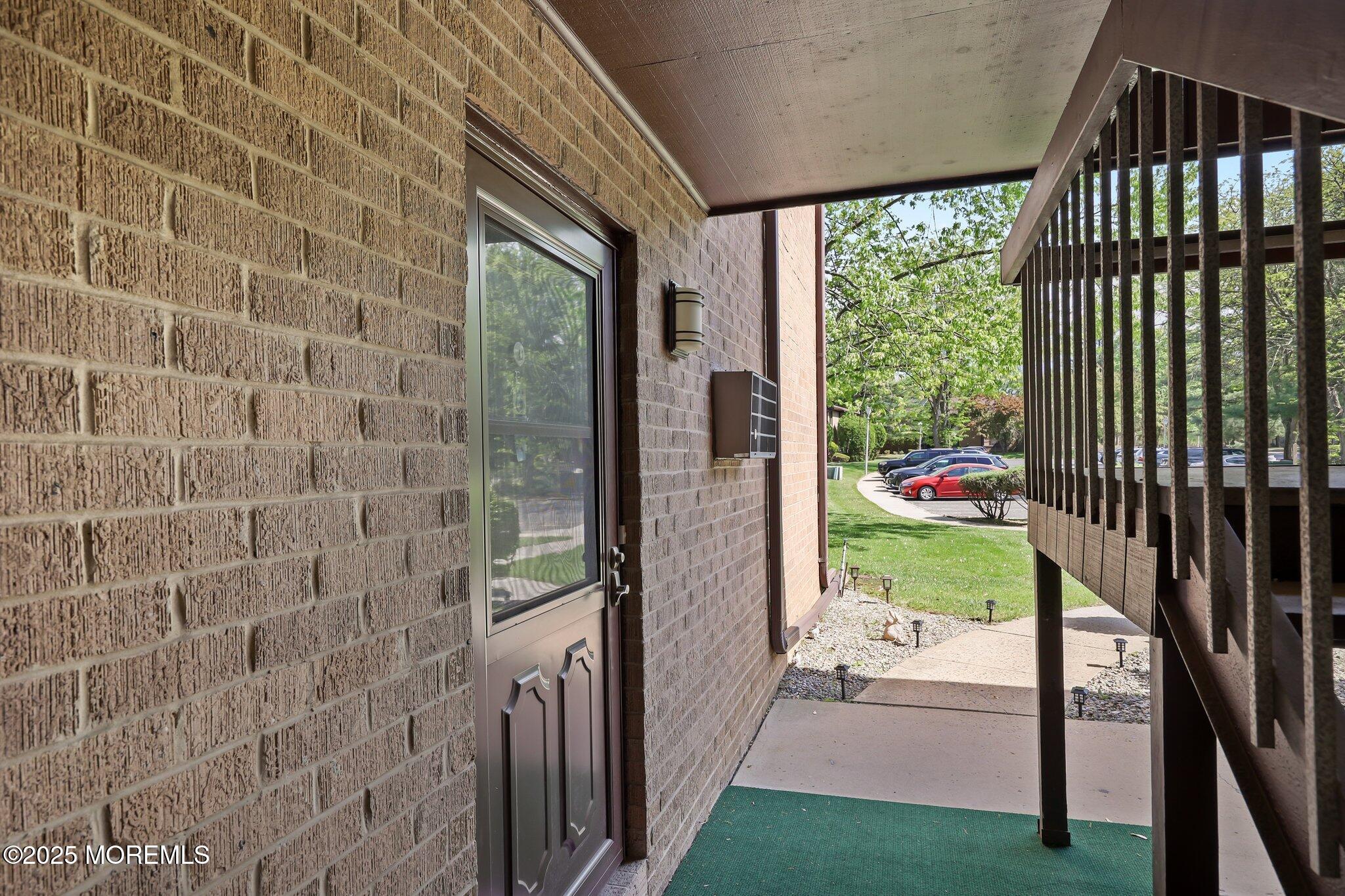 35 Amberly Drive #E, Manalapan, New Jersey image 21