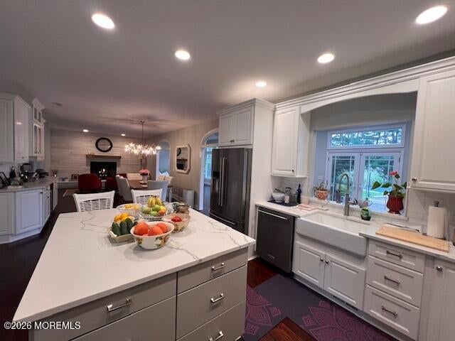 1800 Celeste Drive