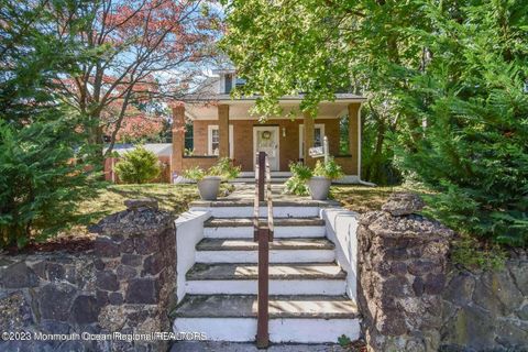 57 Memorial Parkway Atlantic Highlands NJ 07716