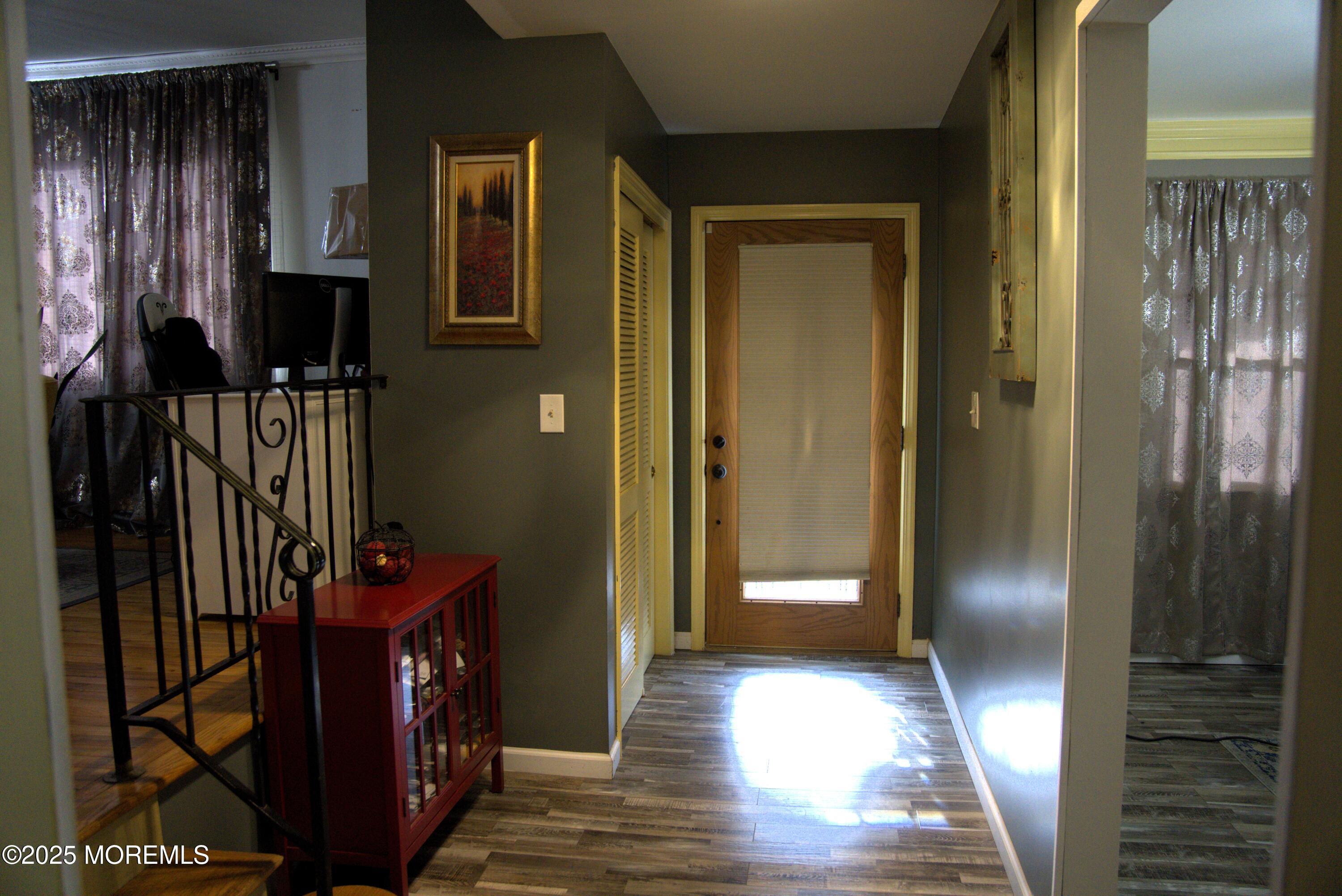 22 Delaney Court, South Plainfield, New Jersey image 3