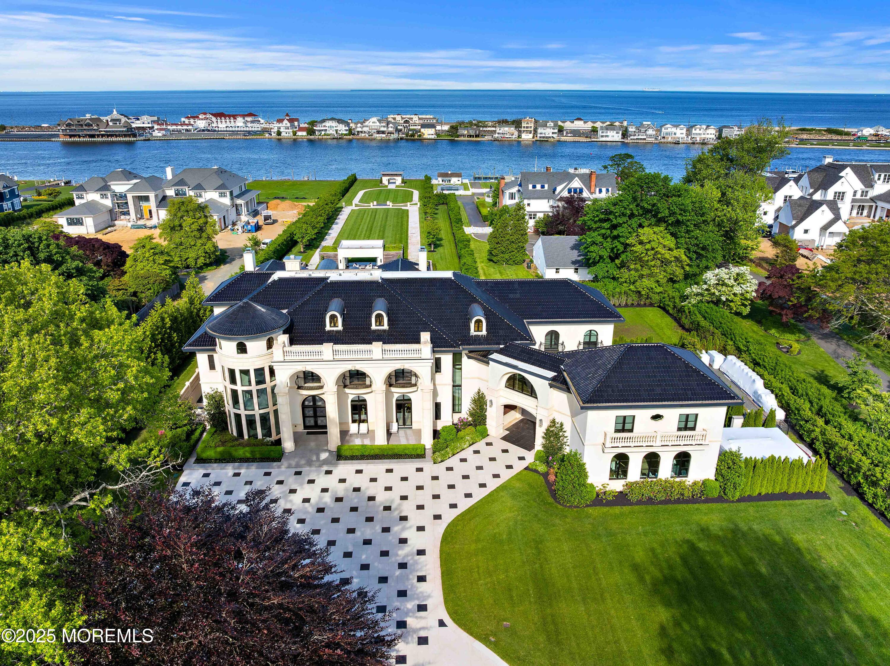 27 N Ward Avenue, Rumson, New Jersey image 2