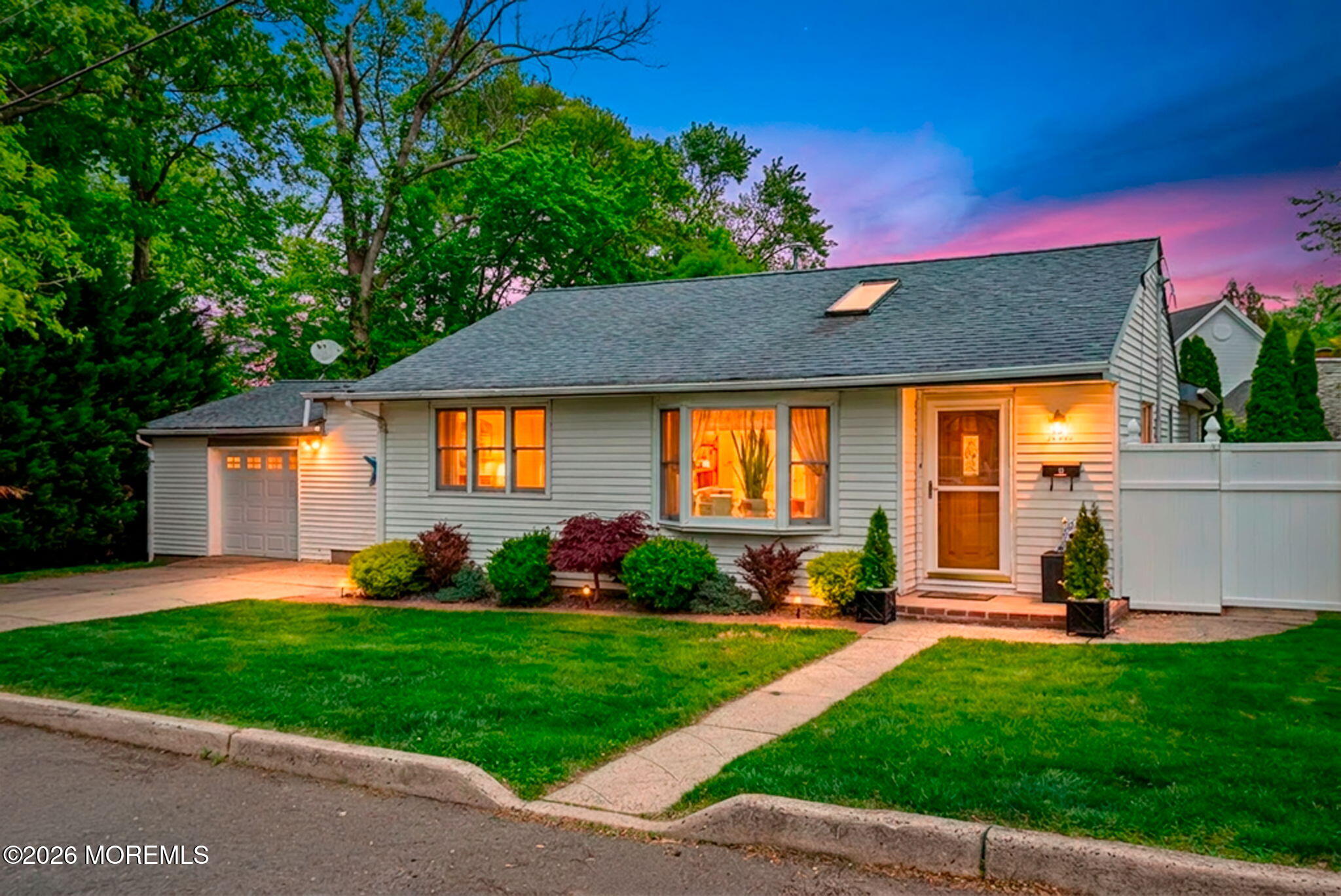 1-web-or-mls-12 Ann Ct-33