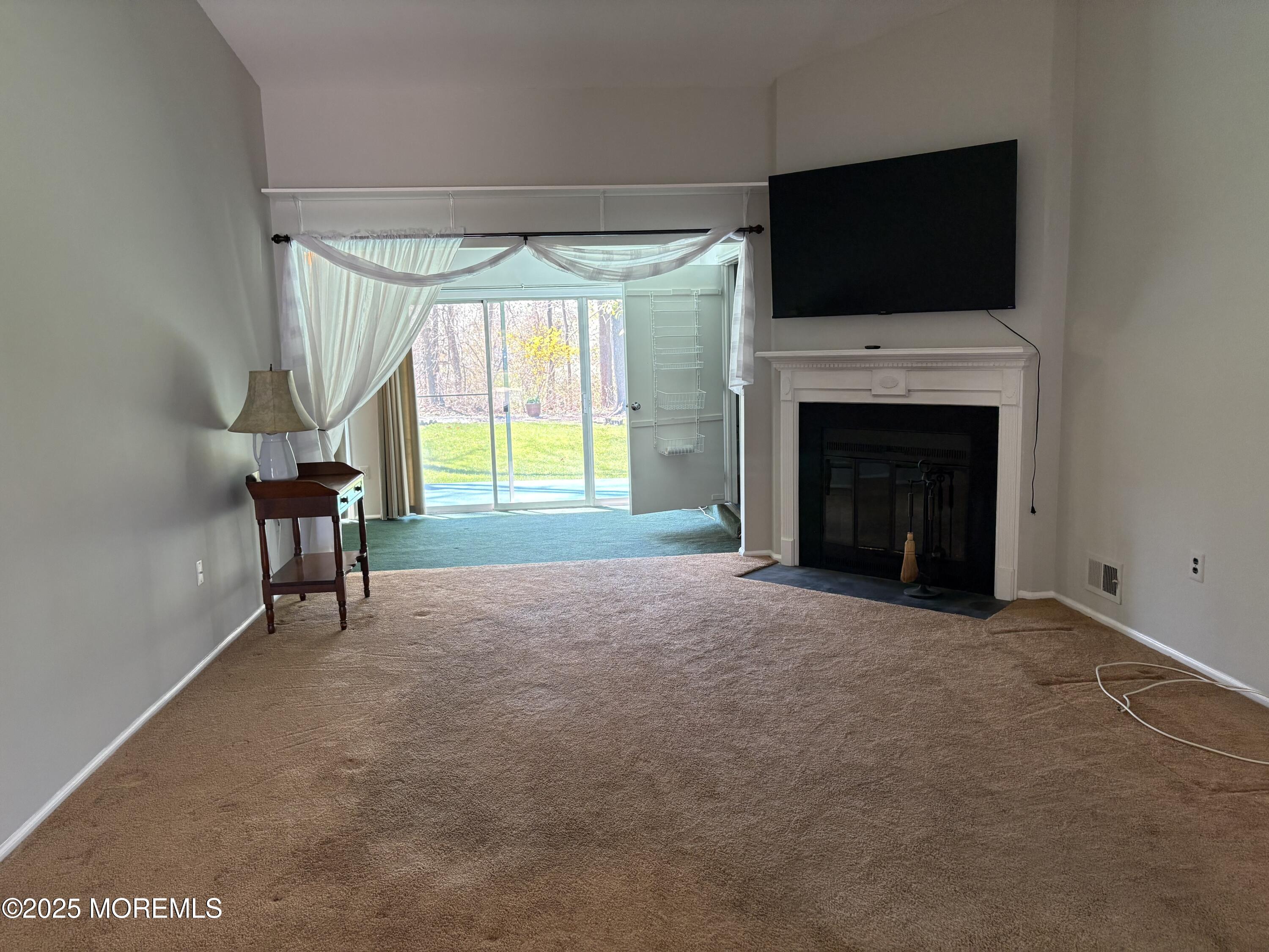 74 Boxwood Terrace #12, Red Bank, New Jersey image 14