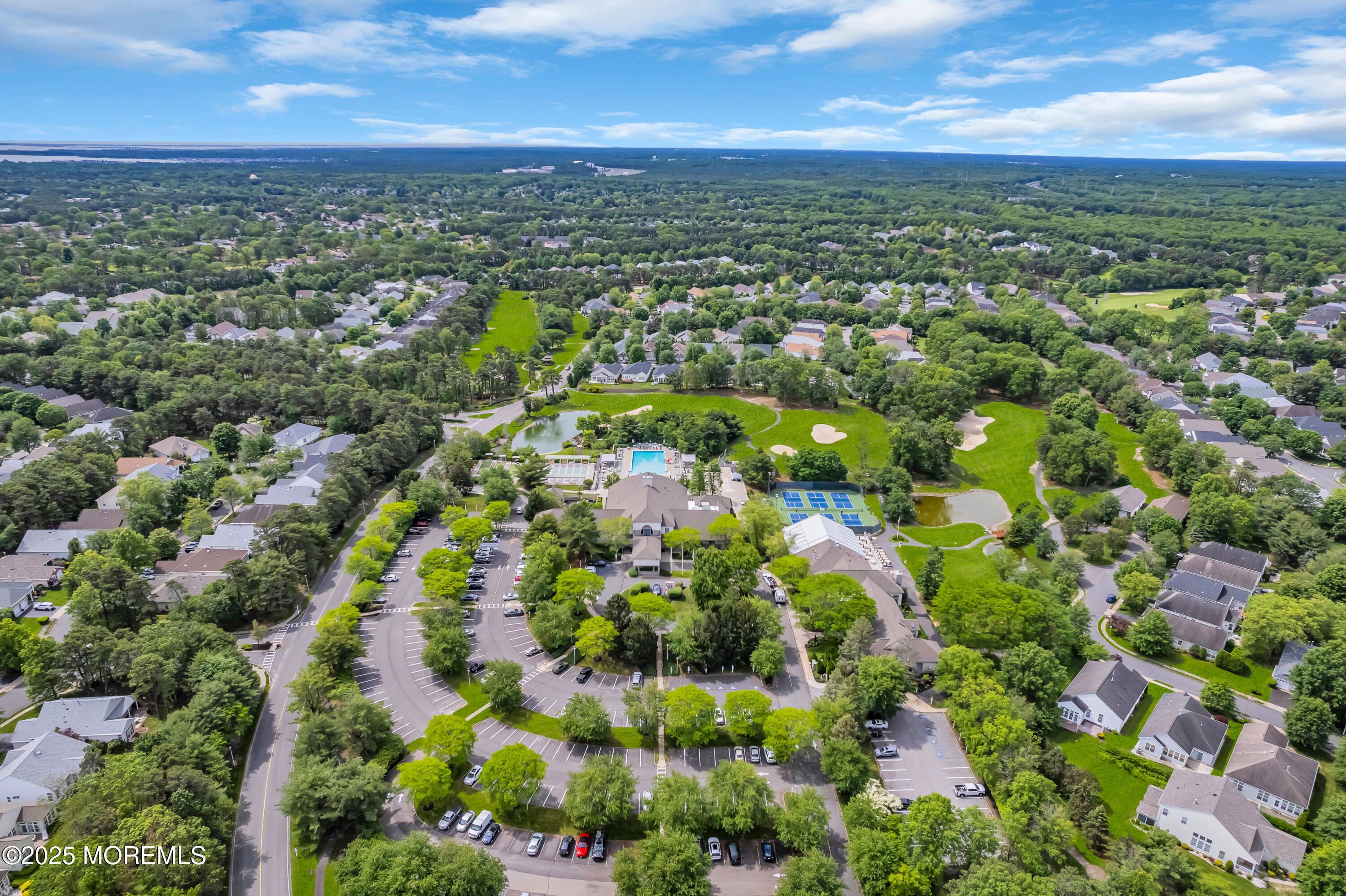 24 Silverspring Drive, Lakewood, New Jersey image 42