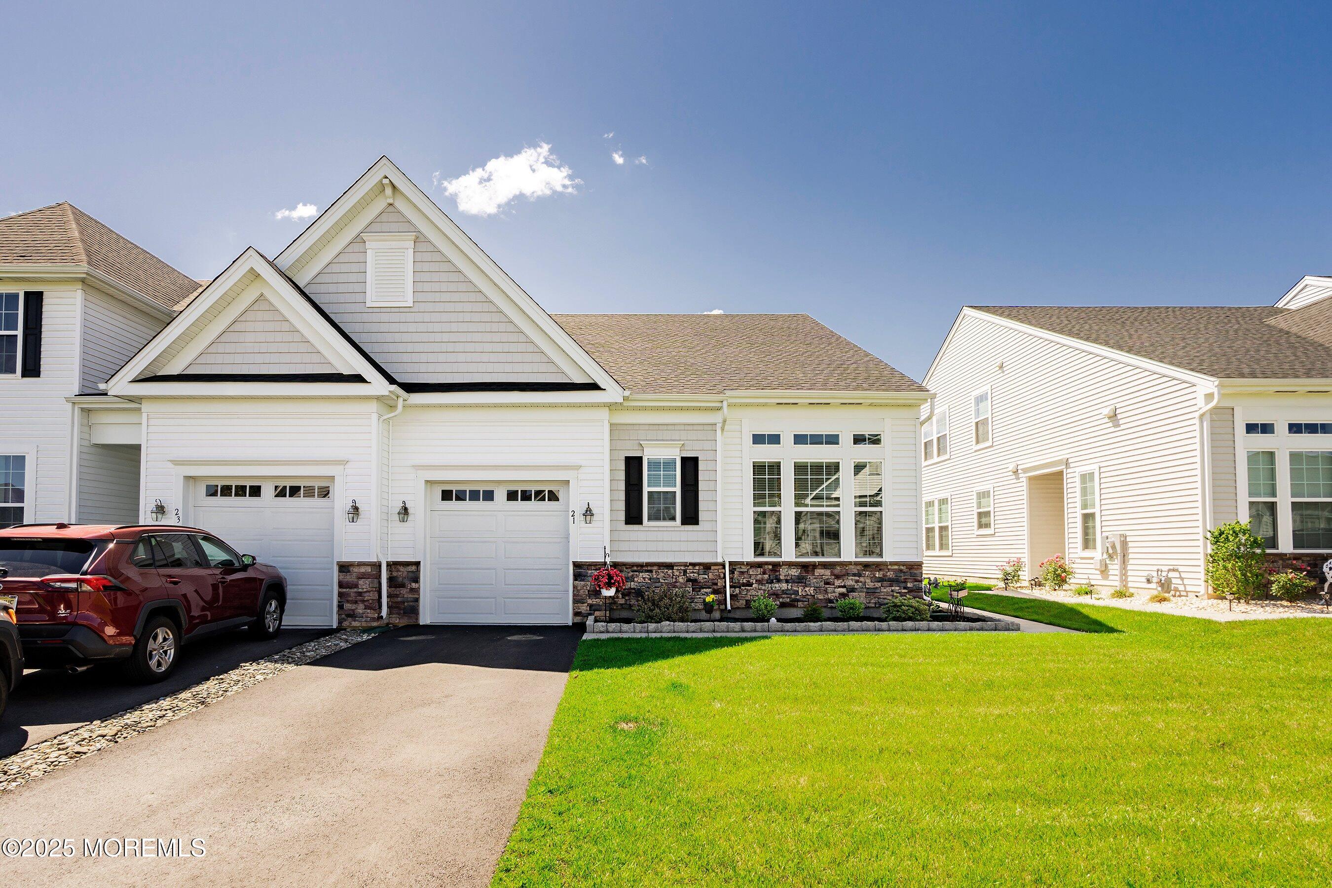 21 Gulfstream Road, New Egypt, New Jersey image 2