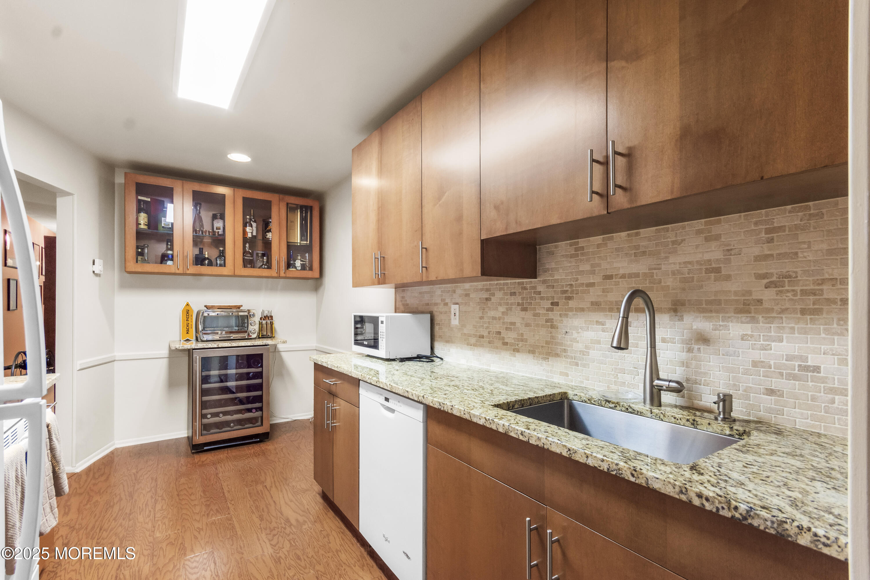 6 Pine Cluster Circle #F, Manalapan, New Jersey image 15
