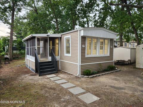 Mobile Home For Sale - 17 Pinewood Trail<br/> Ocean County, Brick, NJ 08724